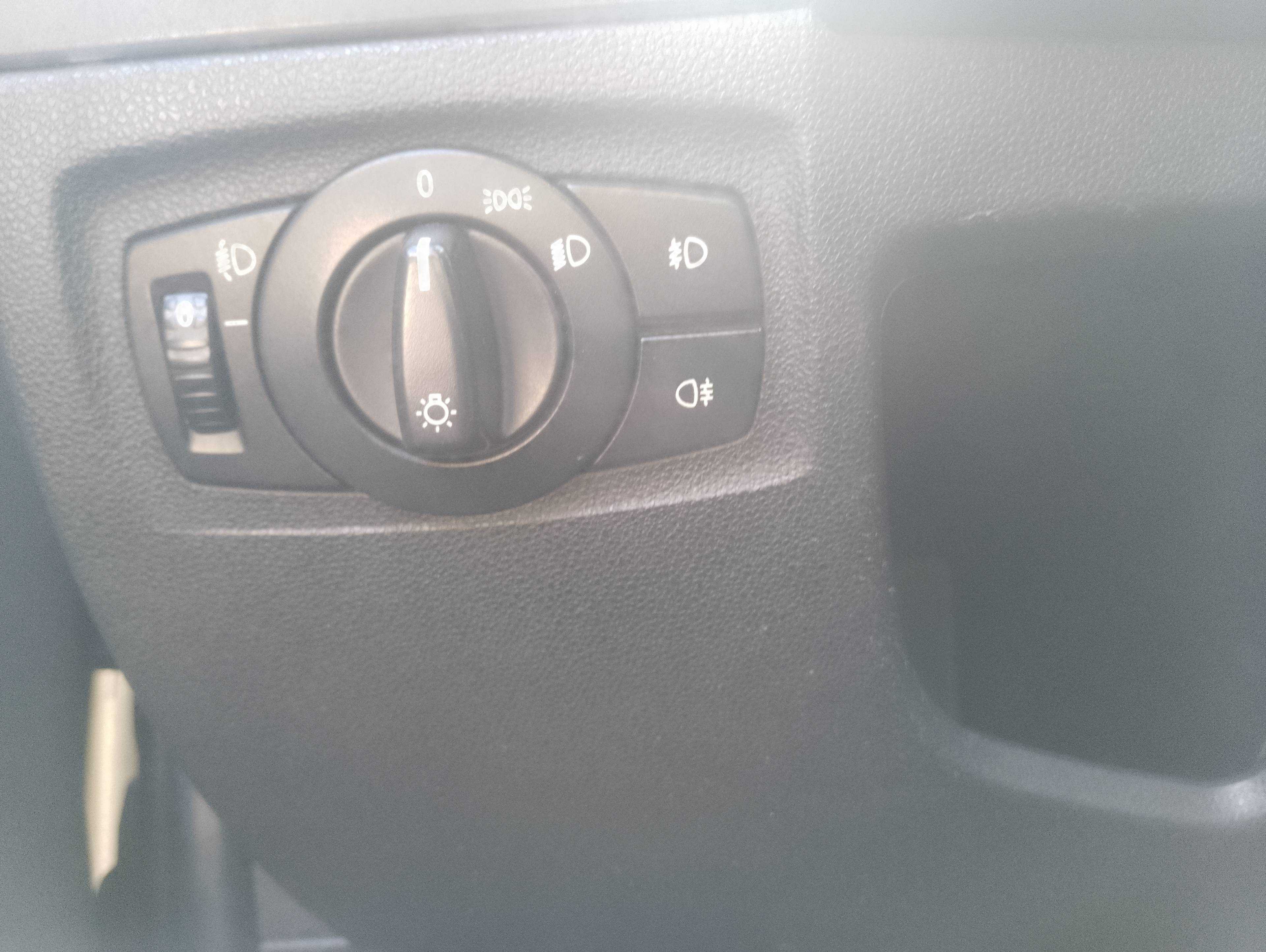 Recambio de mando luces para bmw serie 1 berlina (e81/e87) 118d referencia OEM IAM   
