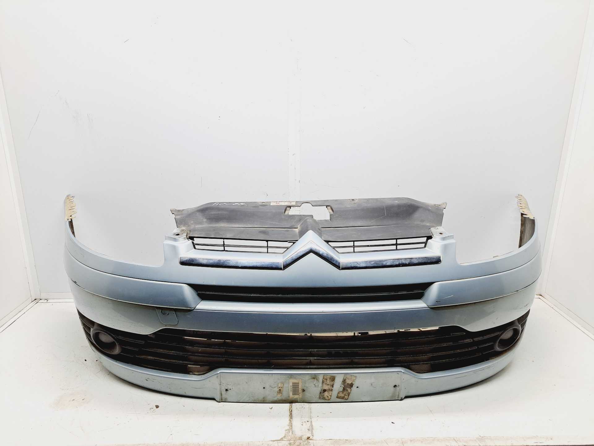 Recambio de paragolpes delantero para citroën c4 berlina premier referencia OEM IAM 9646215477  
