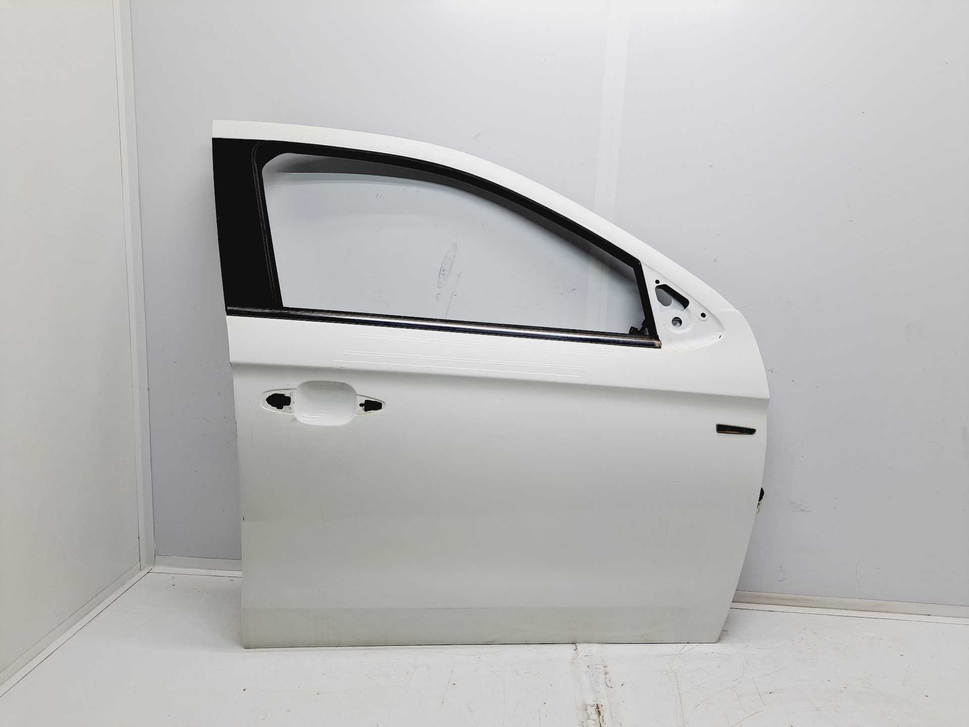Recambio de puerta delantera derecha para citroën c-elysée exclusive referencia OEM IAM   