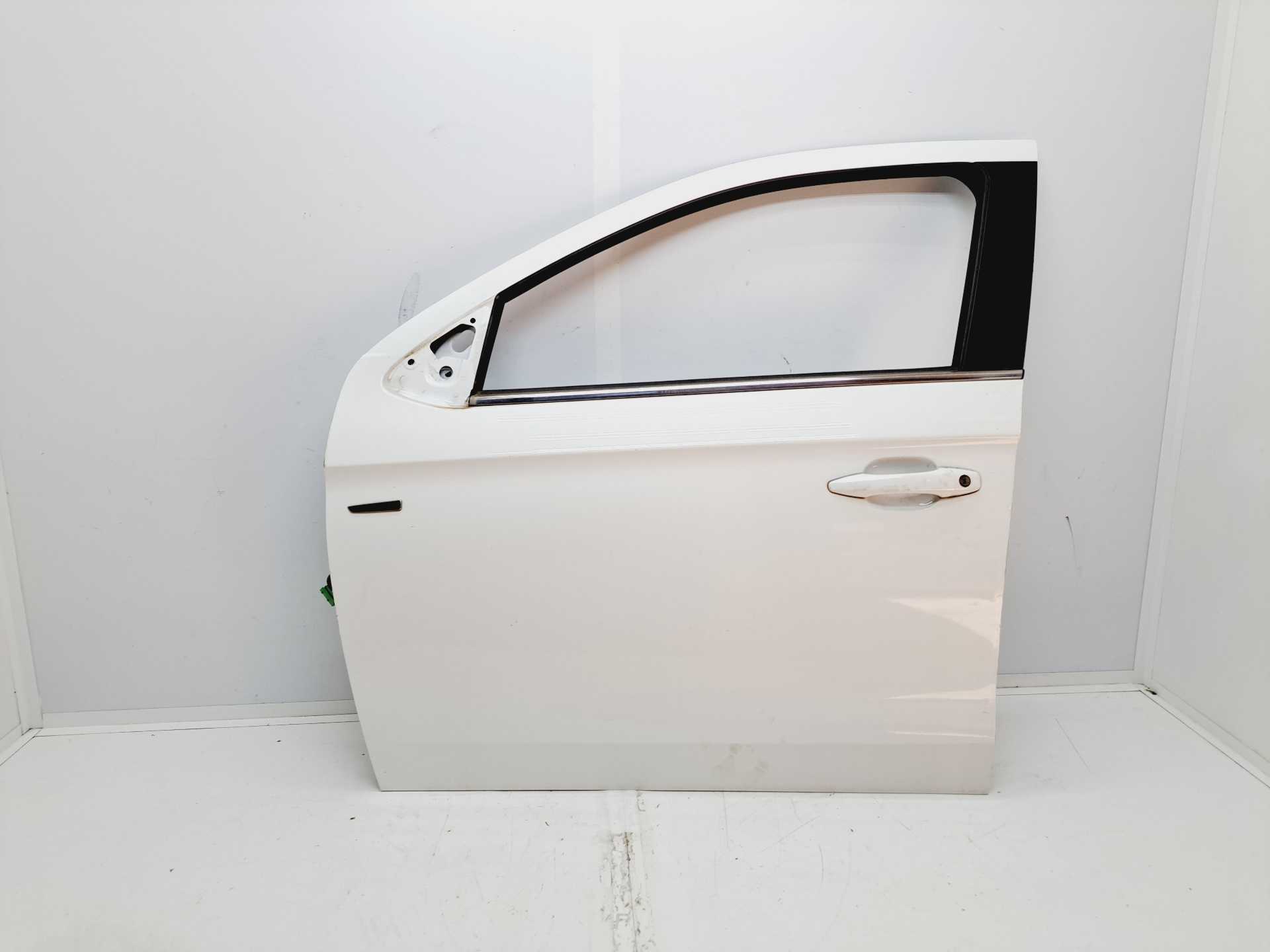 Recambio de puerta delantera izquierda para citroën c-elysée exclusive referencia OEM IAM   