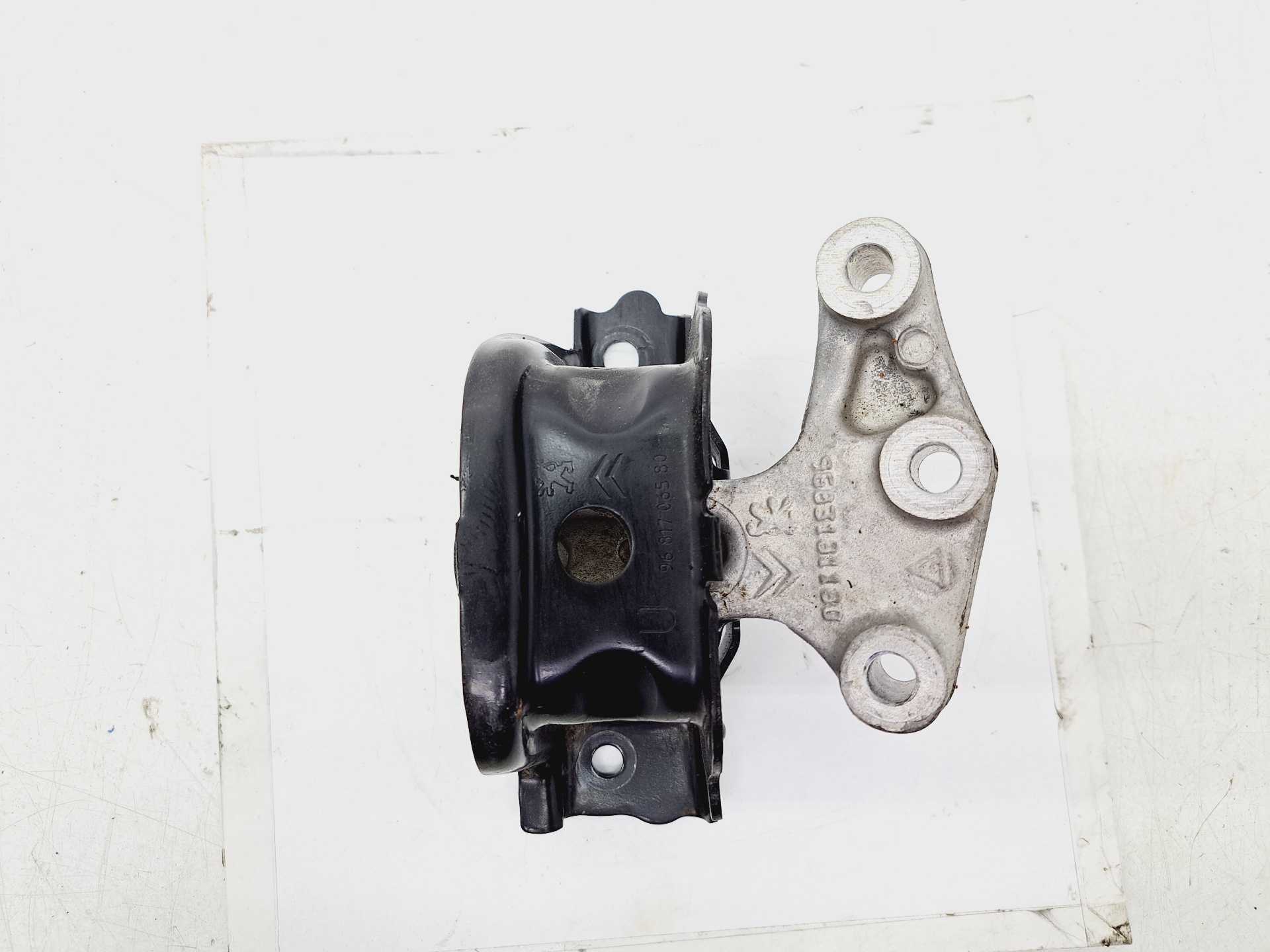 Recambio de soporte motor derecho para citroën c-elysée exclusive referencia OEM IAM 9681706580  