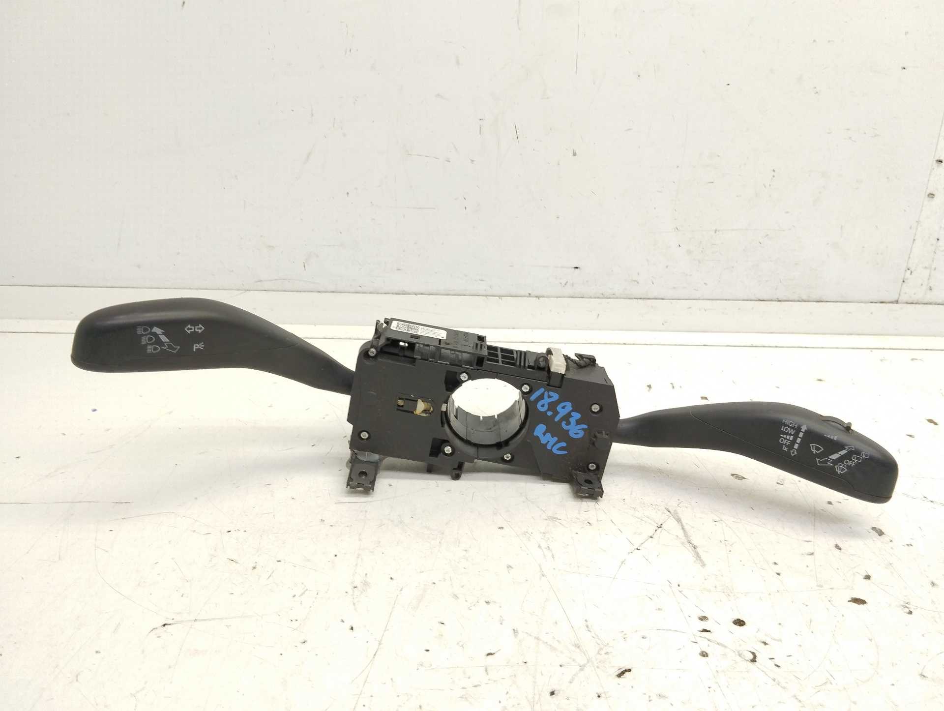 Recambio de mando intermitentes para volkswagen polo (6r1) advance referencia OEM IAM 6R0953521 1002486503 