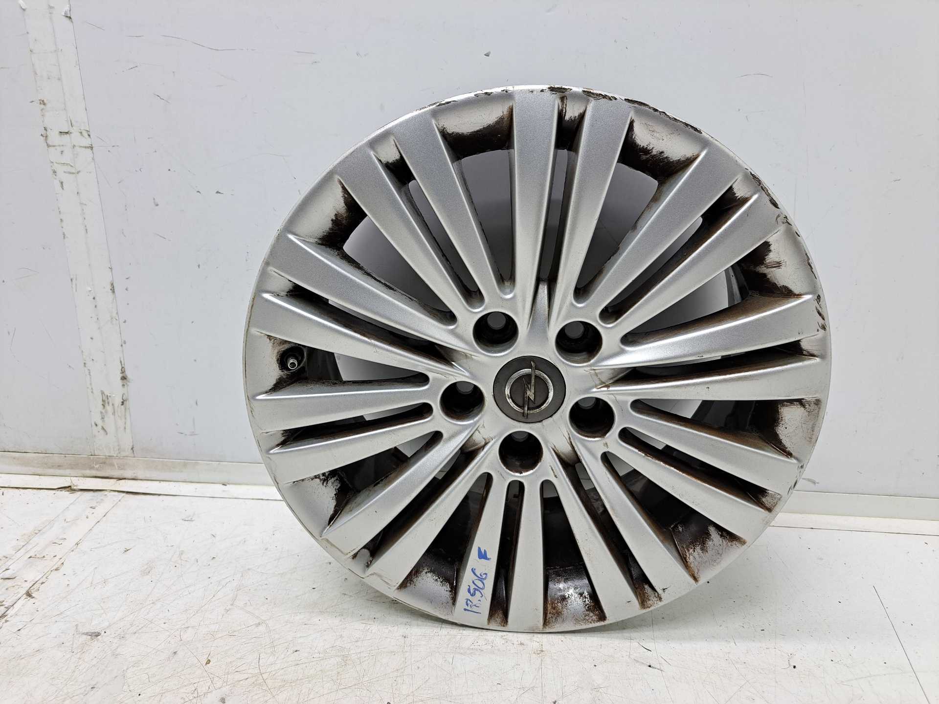 Recambio de llanta para opel astra j lim. excellence referencia OEM IAM R17  