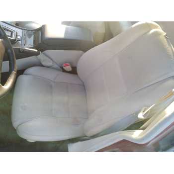 ASIENTO DELANTERO IZQUIERDO 