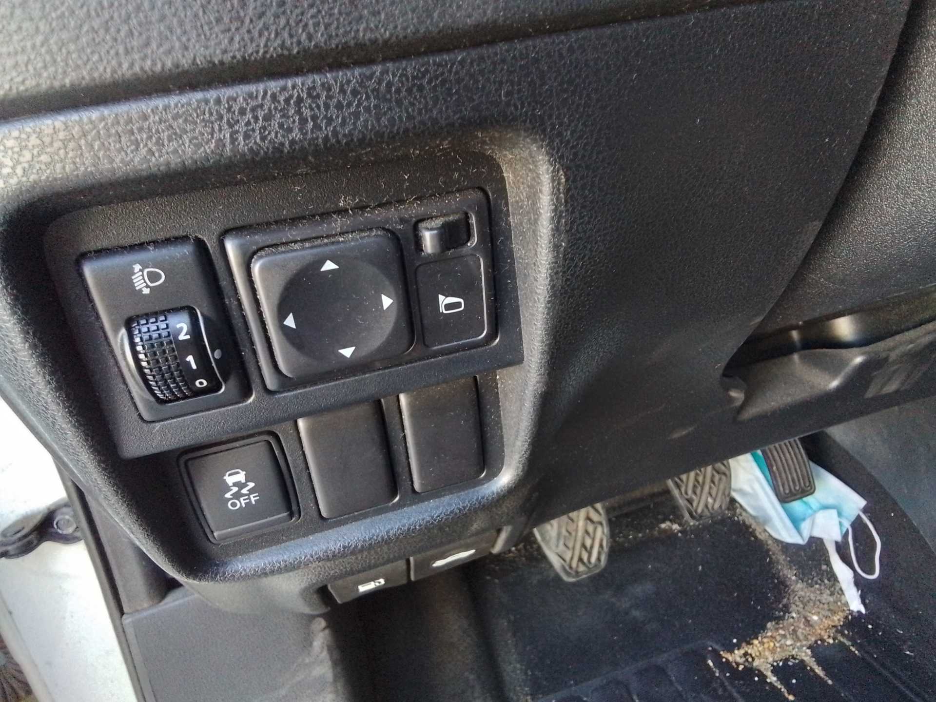 Recambio de mando retrovisor para nissan juke (f15) acenta referencia OEM IAM   