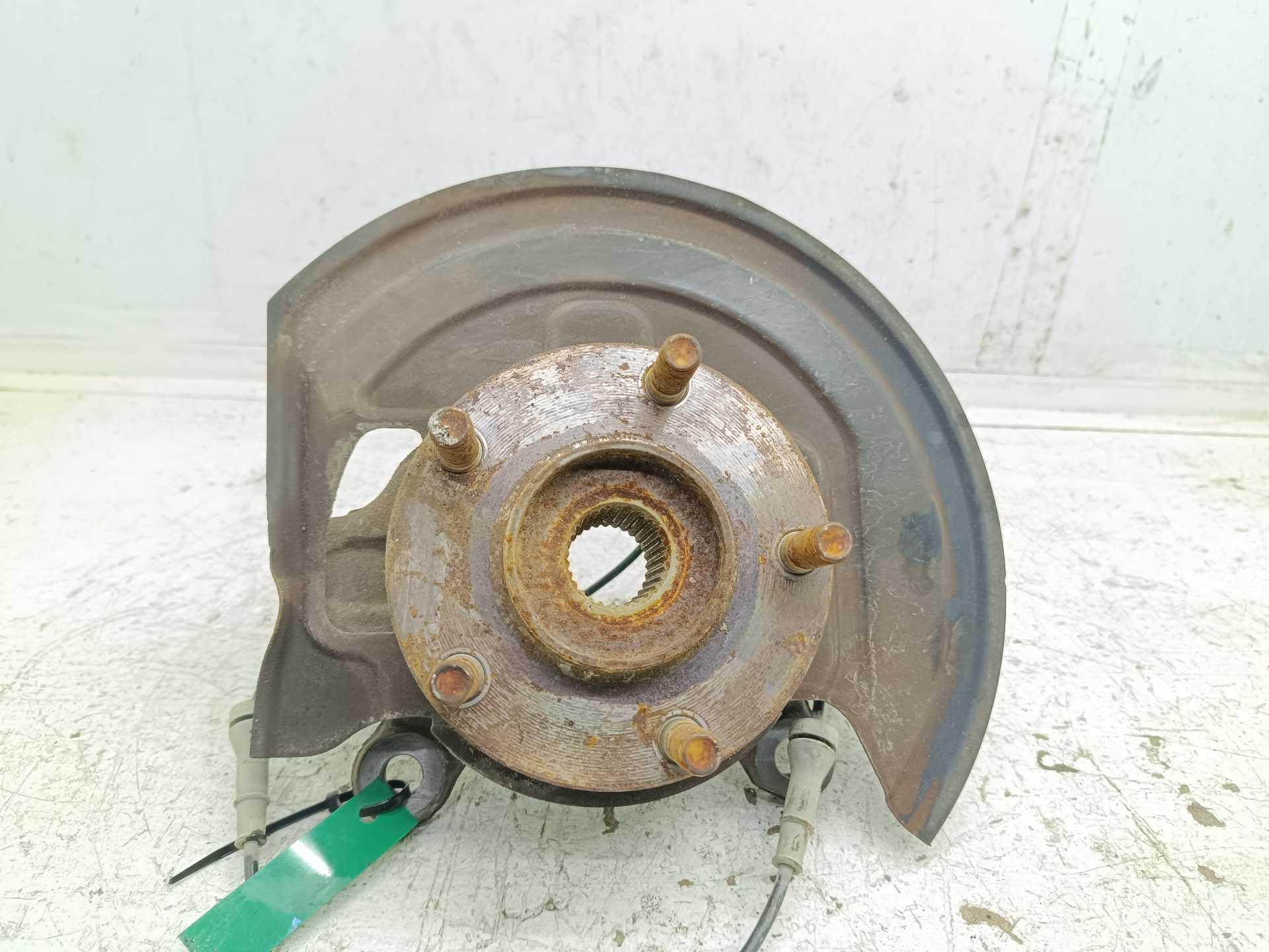 Recambio de mangueta delantera derecha para nissan juke (f15) acenta referencia OEM IAM 400141KK0H  