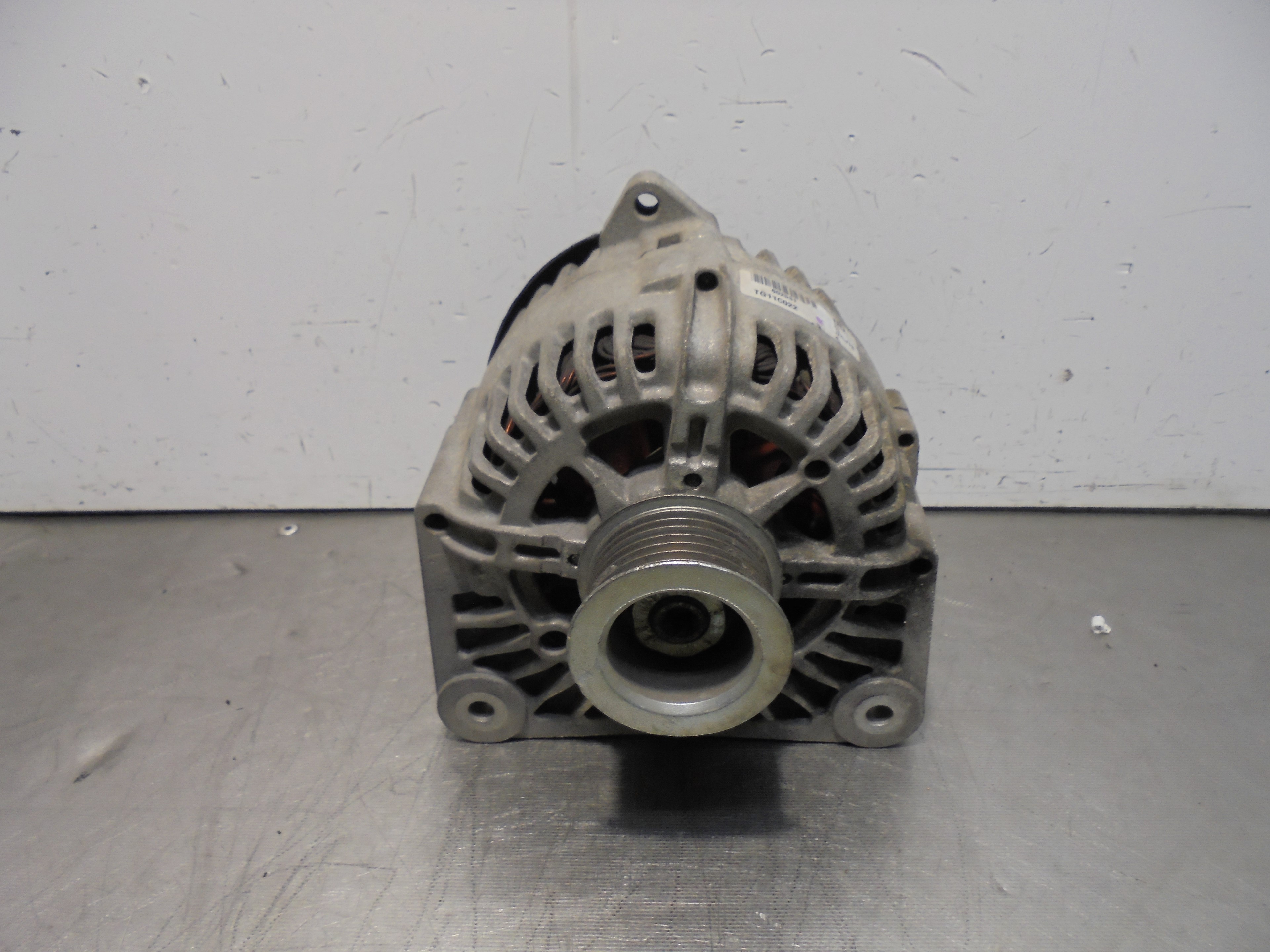 Recambio de alternador para renault megane ii berlina 5p confort authentique referencia OEM IAM   