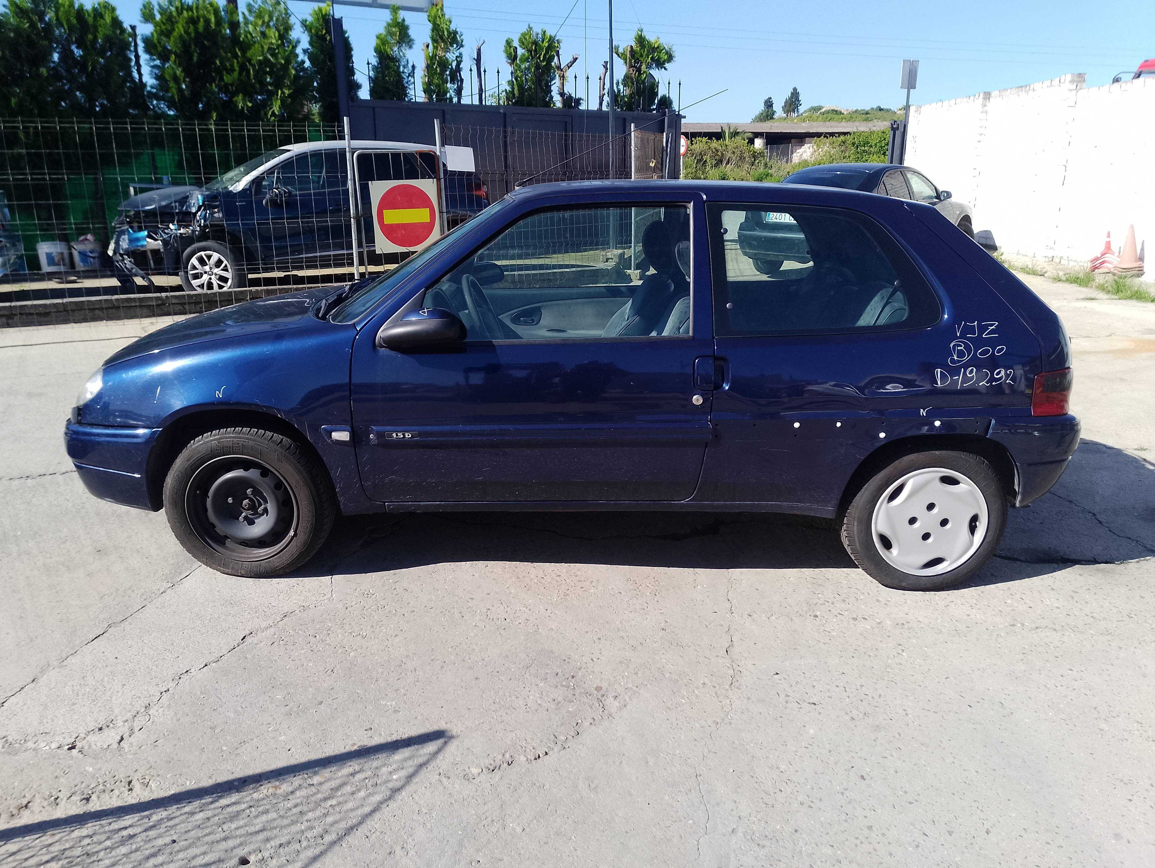 citroën saxo del año 2000