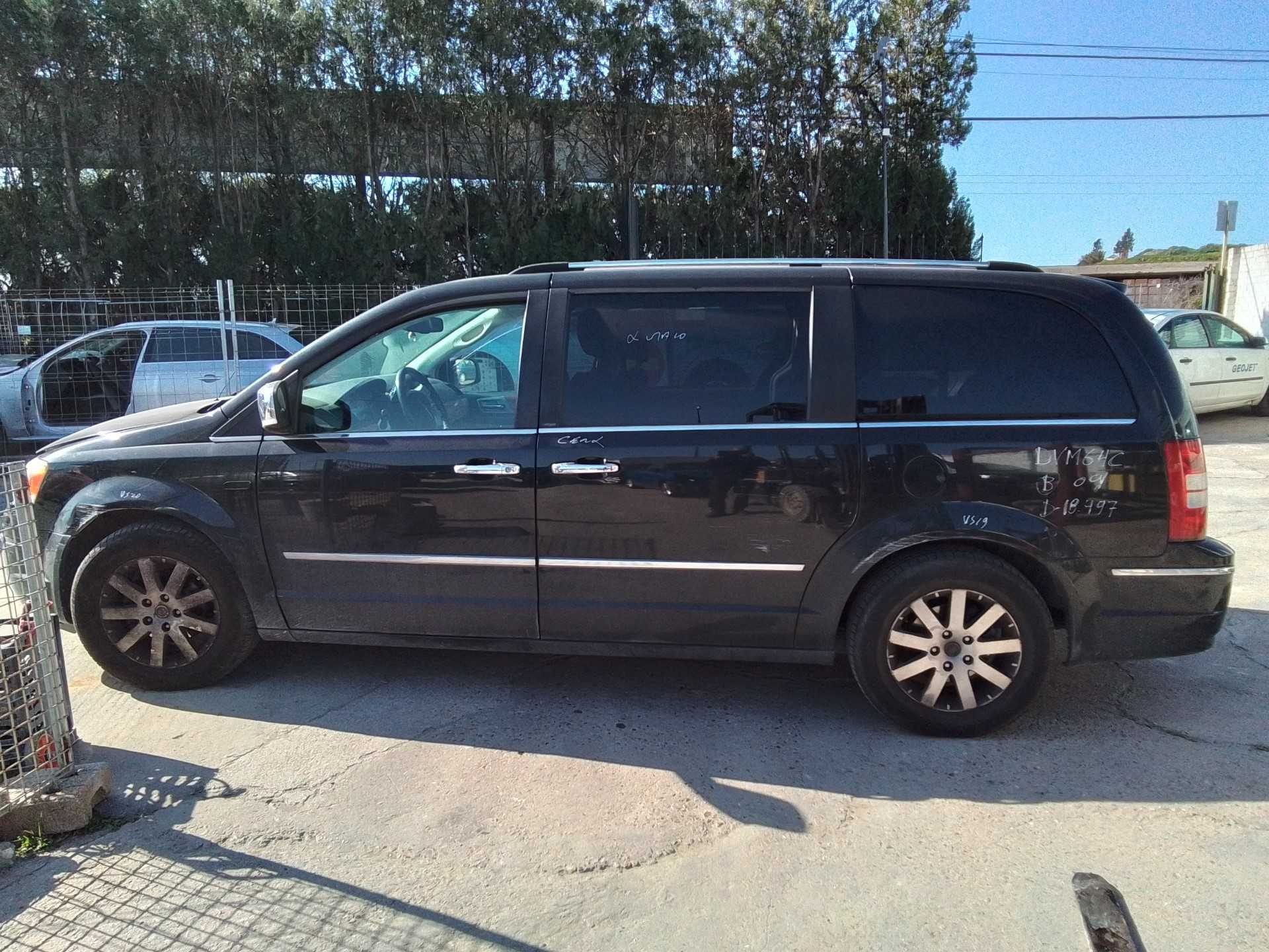 chrysler grand voyager del año 2009