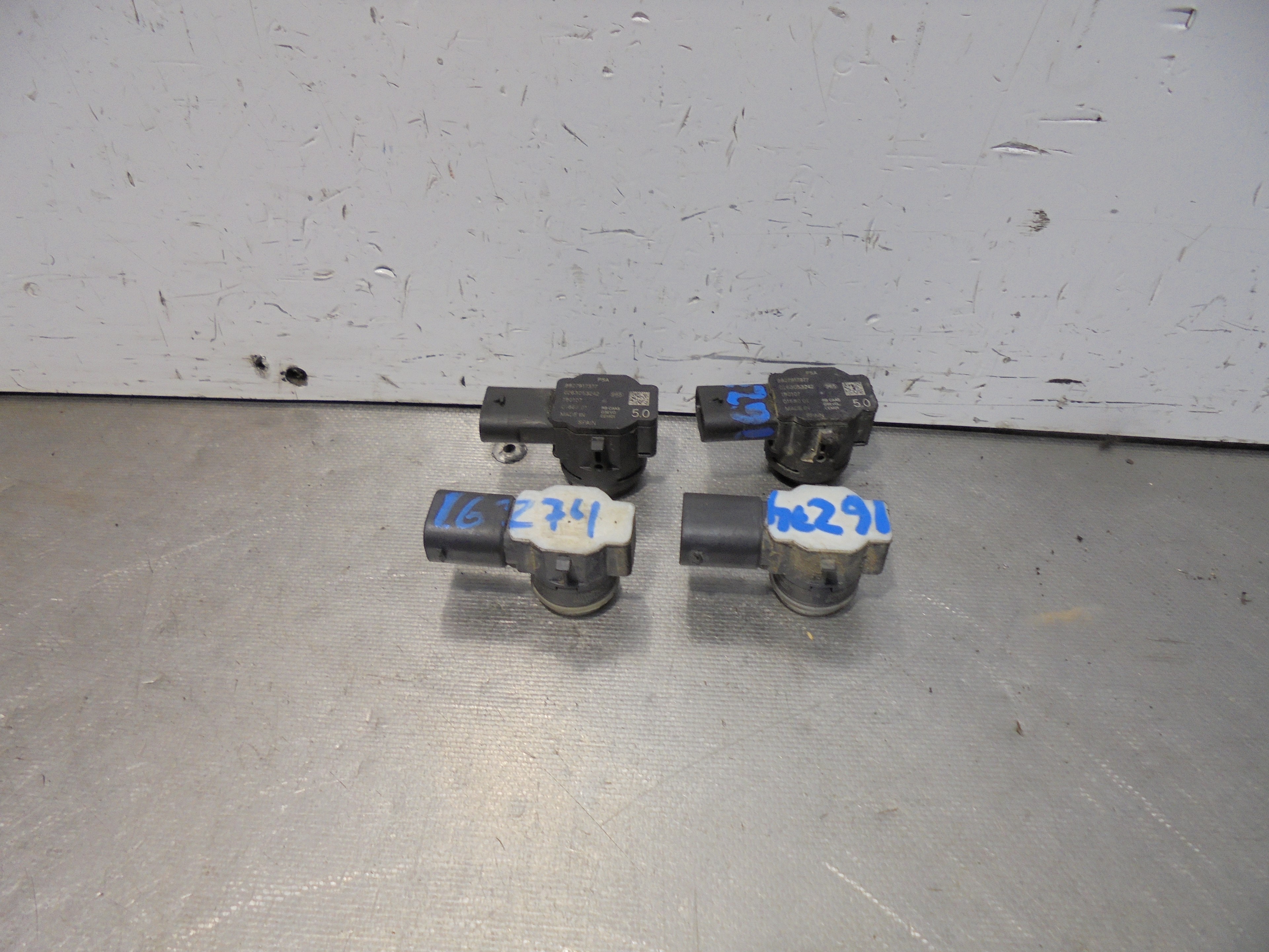 Recambio de sensor de aparcamiento para peugeot 3008 active referencia OEM IAM 9827917377  