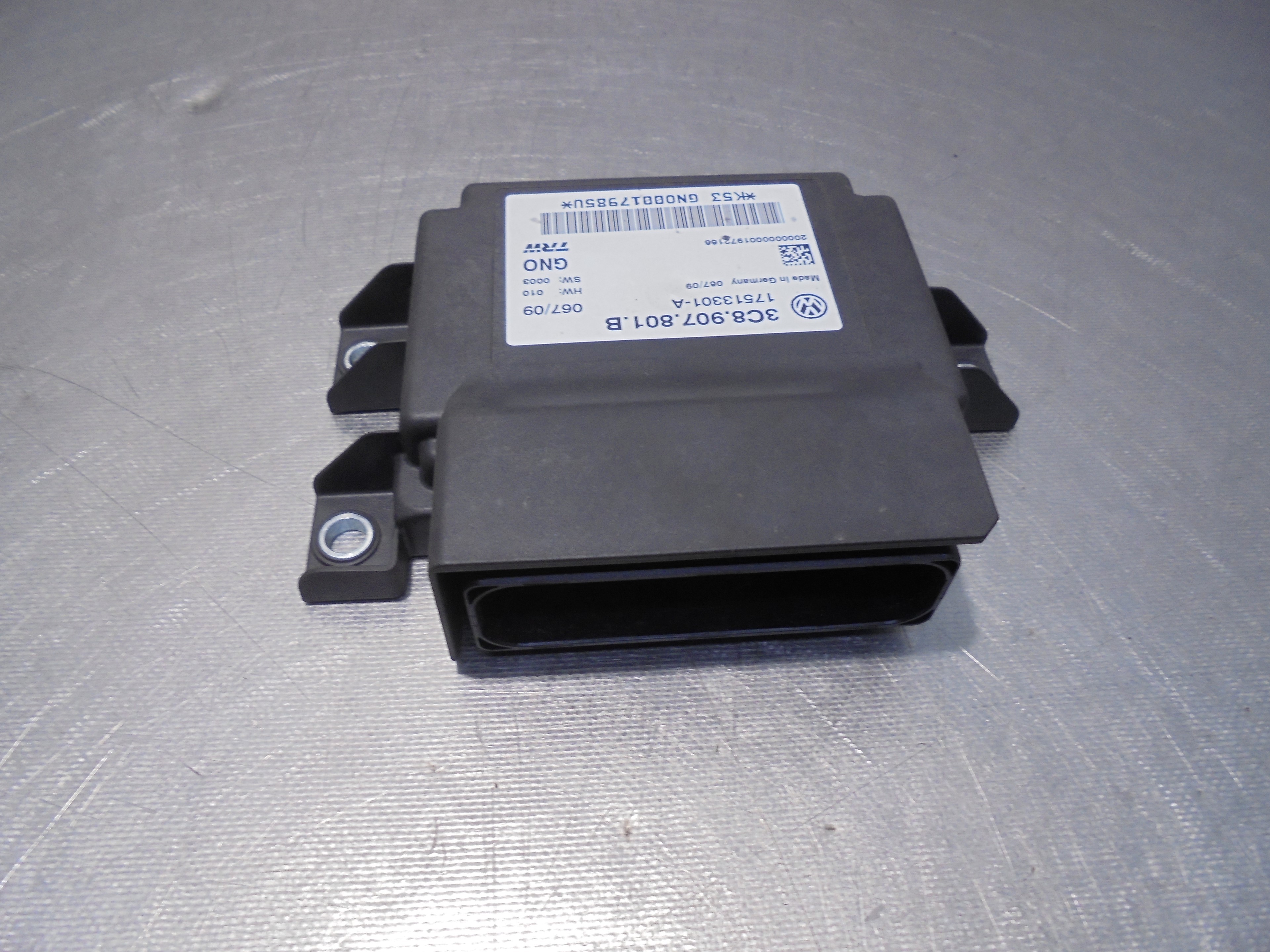 Recambio de centralita airbag para volkswagen passat berlina (3c2) 2.0 tdi referencia OEM IAM 3C8907801B 17513301A K53GN0017985U