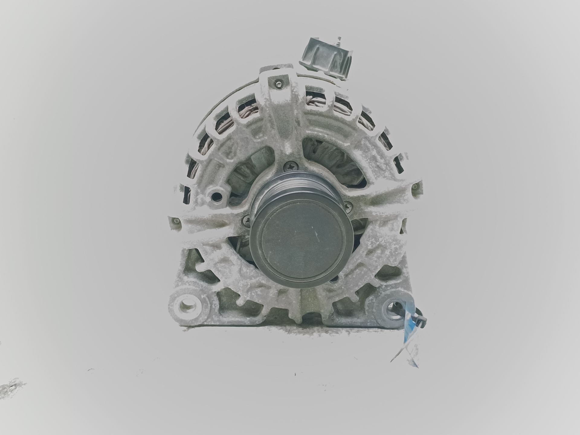 Recambio de alternador para dacia sandero iii essential referencia OEM IAM 231007769R  