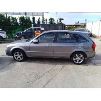 mazda 323 berl. f/s (bj) del año 2003