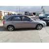 mazda 323 berl. f/s (bj) del año 2003
