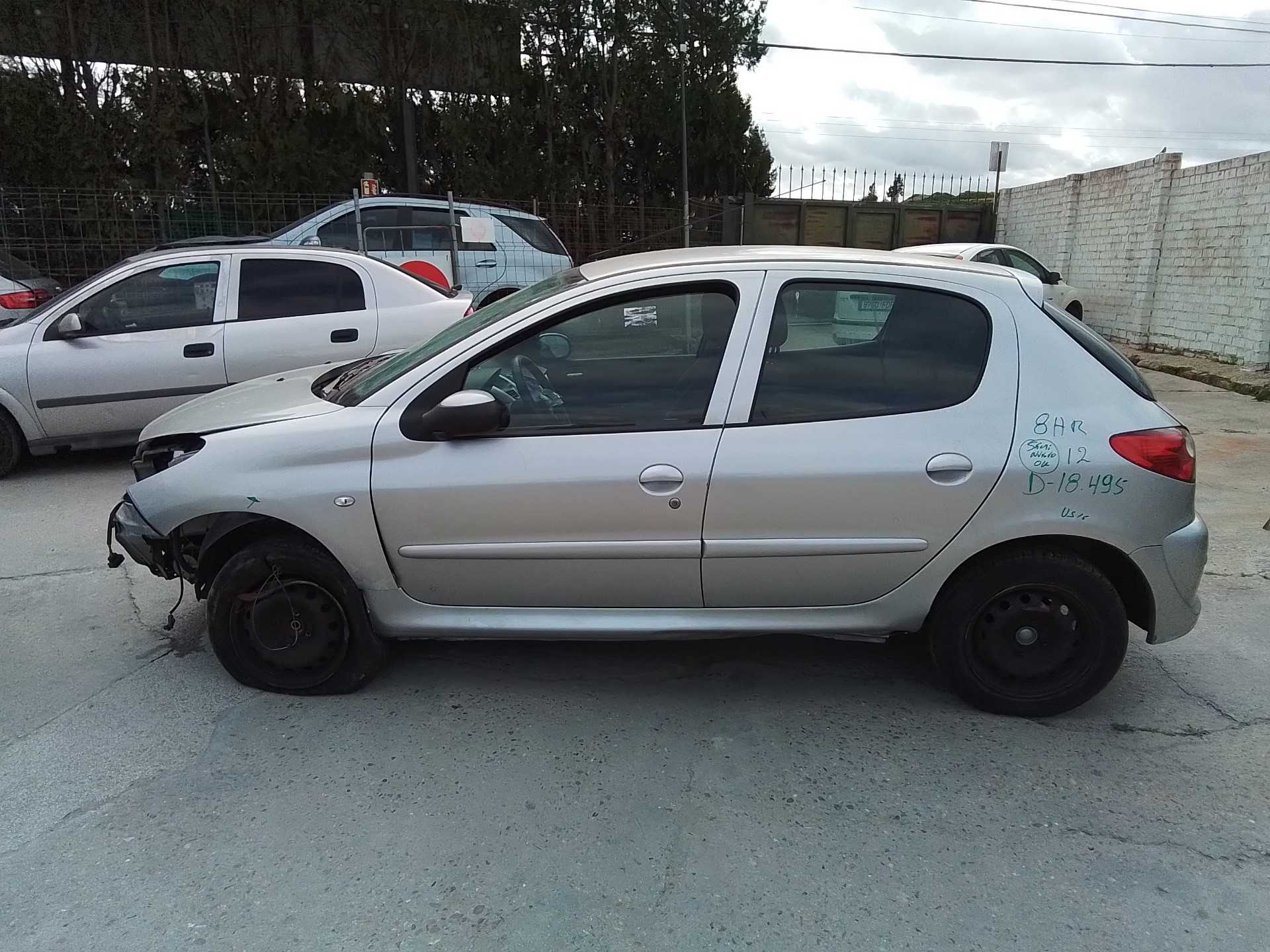 peugeot 206+ del año 2012