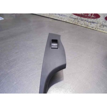 MANDO ELEVALUNAS TRASERO IZQUIERDO 935803Z000 