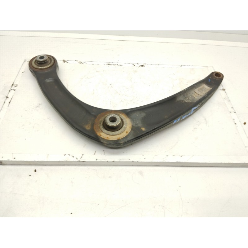 Recambio de brazo suspension inferior delantero izquierdo para ds 4 basis referencia OEM IAM 7BTGM2  