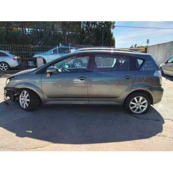 toyota corolla verso (r1) del año 2005