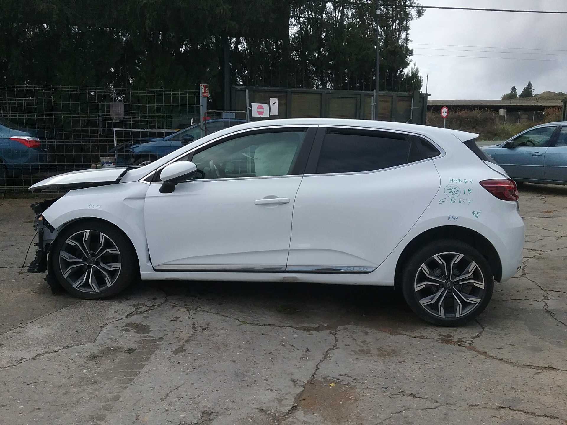 renault clio v del año 2019
