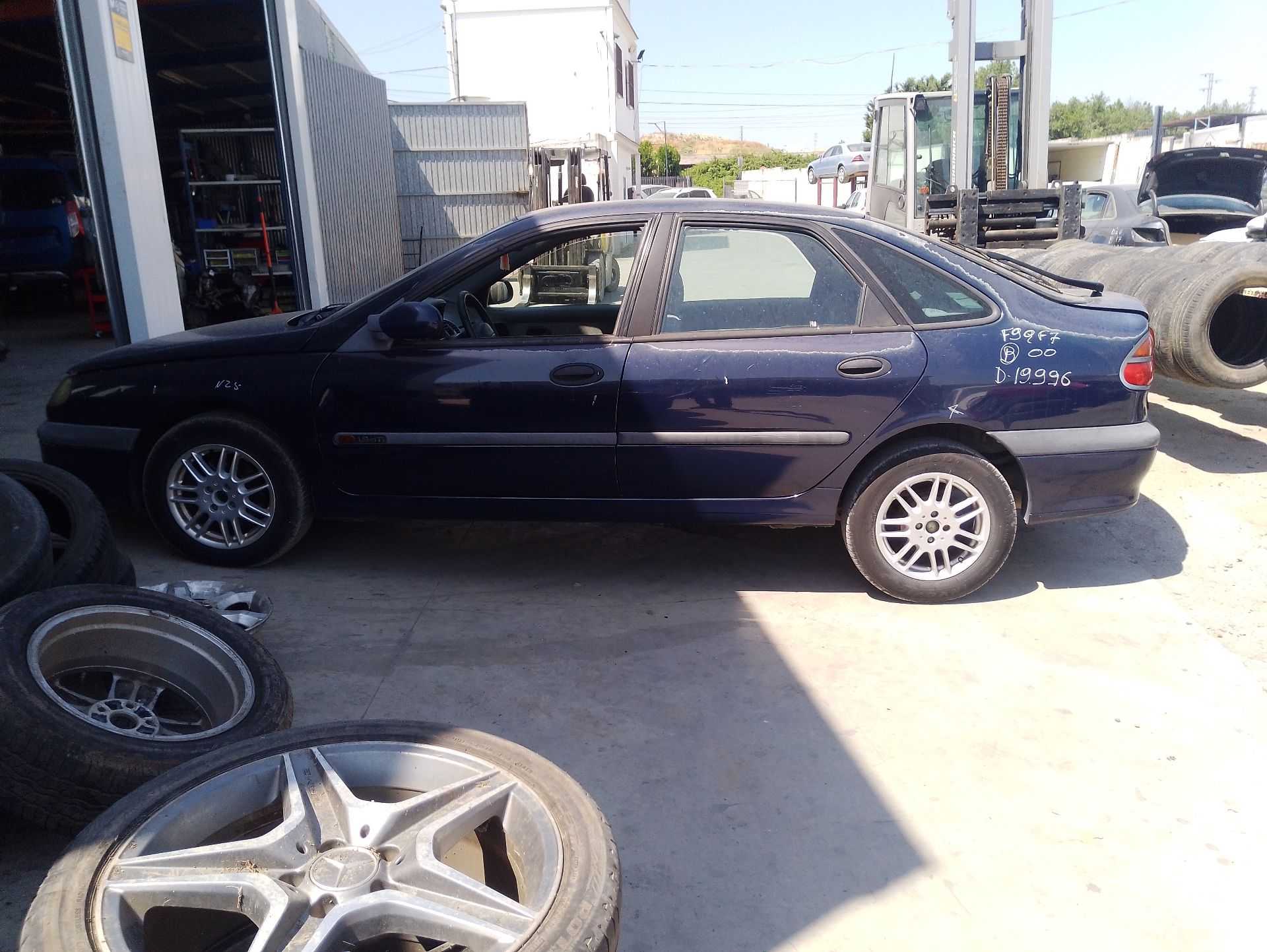 renault laguna i (b56_, 556_) del año 2000