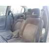 toyota avensis berlina (t 22) del año 2000