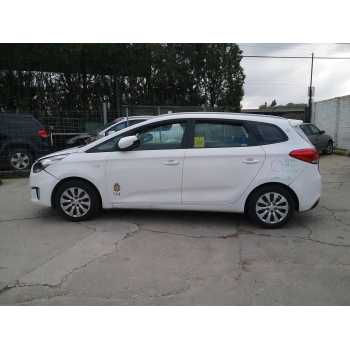 kia carens ( ) del año 2015