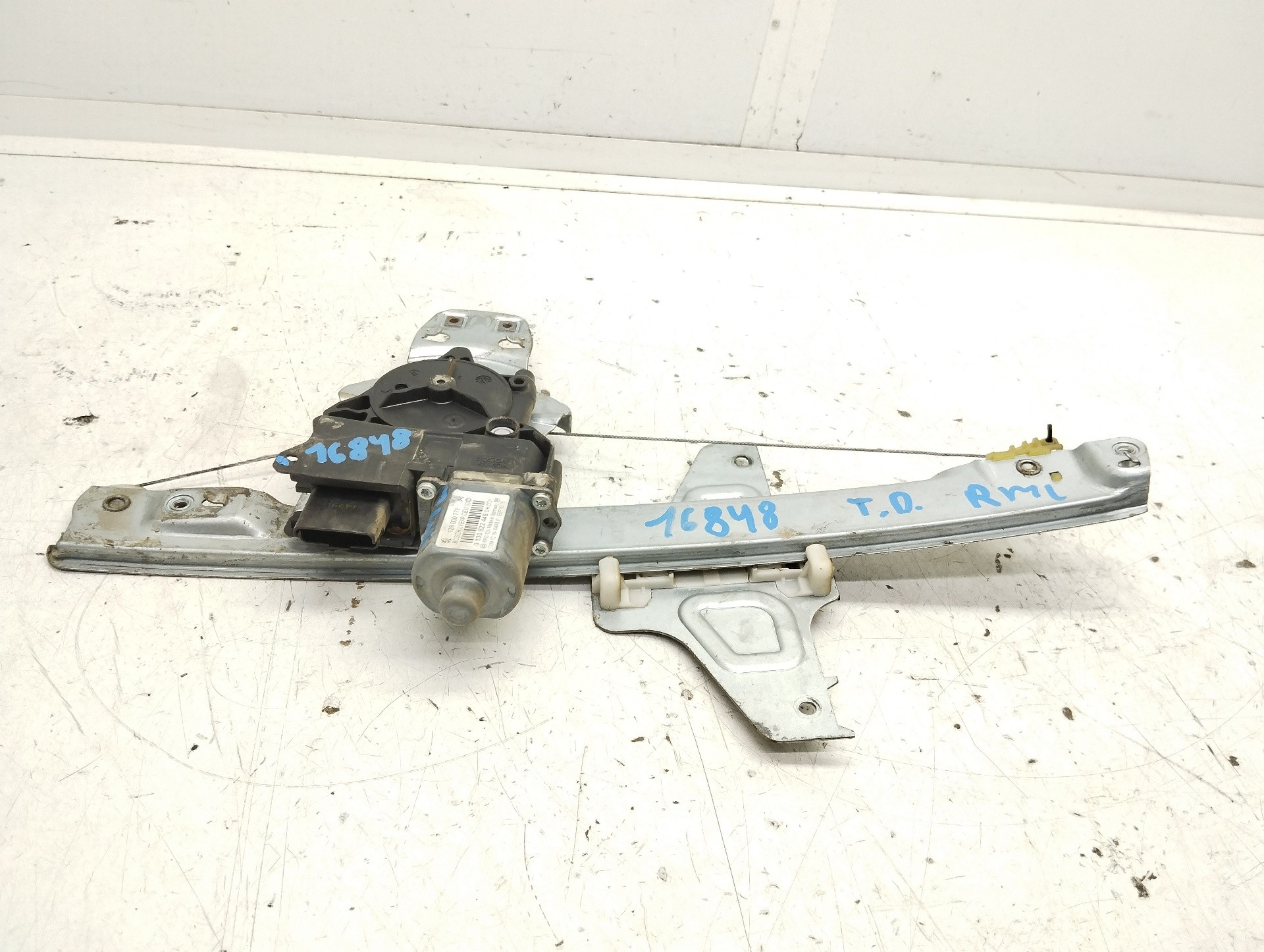 Recambio de elevalunas trasero derecho para citroën c5 berlina 2.0 hdi fap referencia OEM IAM 128000771 0130822446 BOSCH