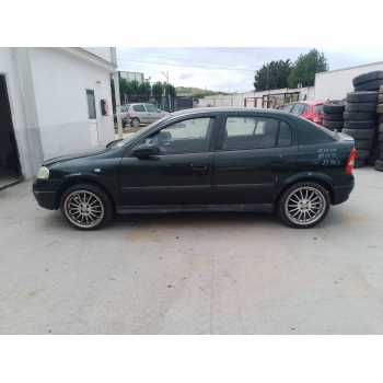 opel astra g berlina del año 2003