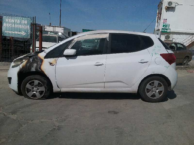 kia venga del año 2010