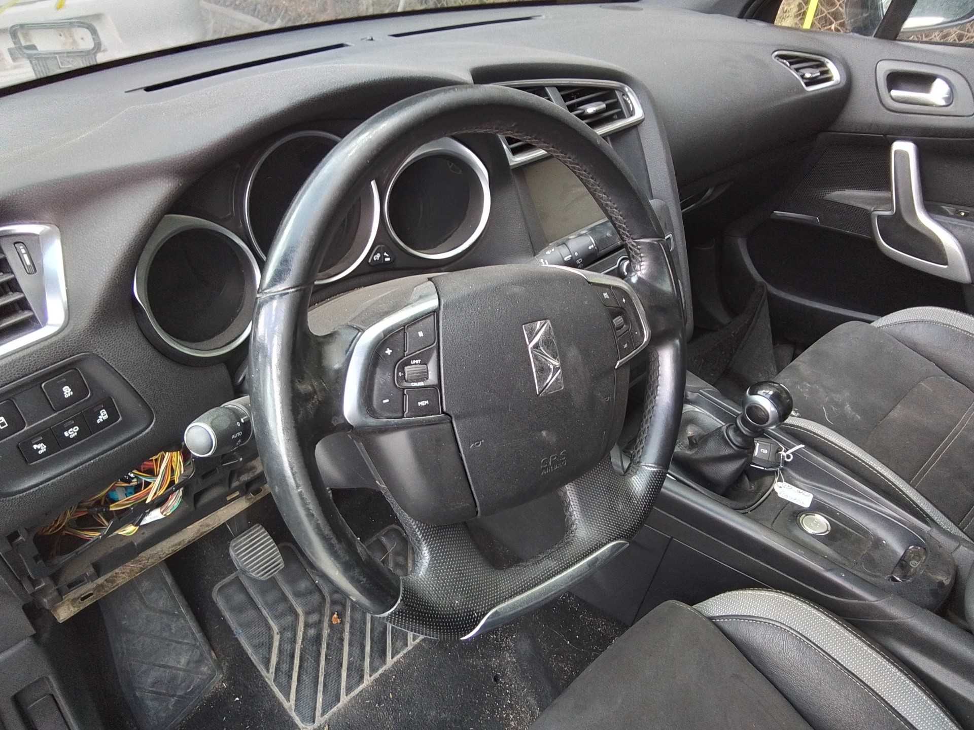 Recambio de volante para ds 4 basis referencia OEM IAM 98094657ZD VCI2PCEM00 DELPHI