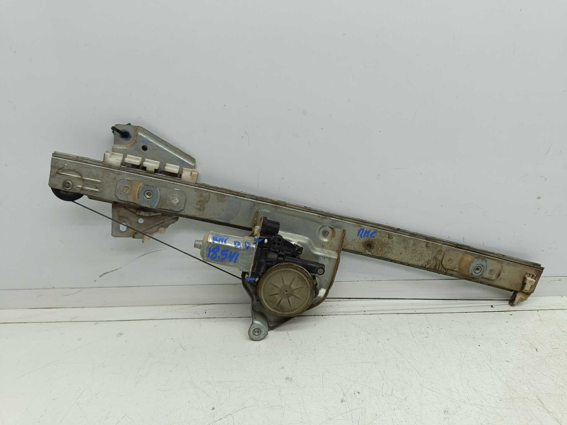 Recambio de elevalunas delantero derecho para suzuki grand vitara jb (jt) 1.9 ddis turbodiesel referencia OEM IAM 8343065J00  