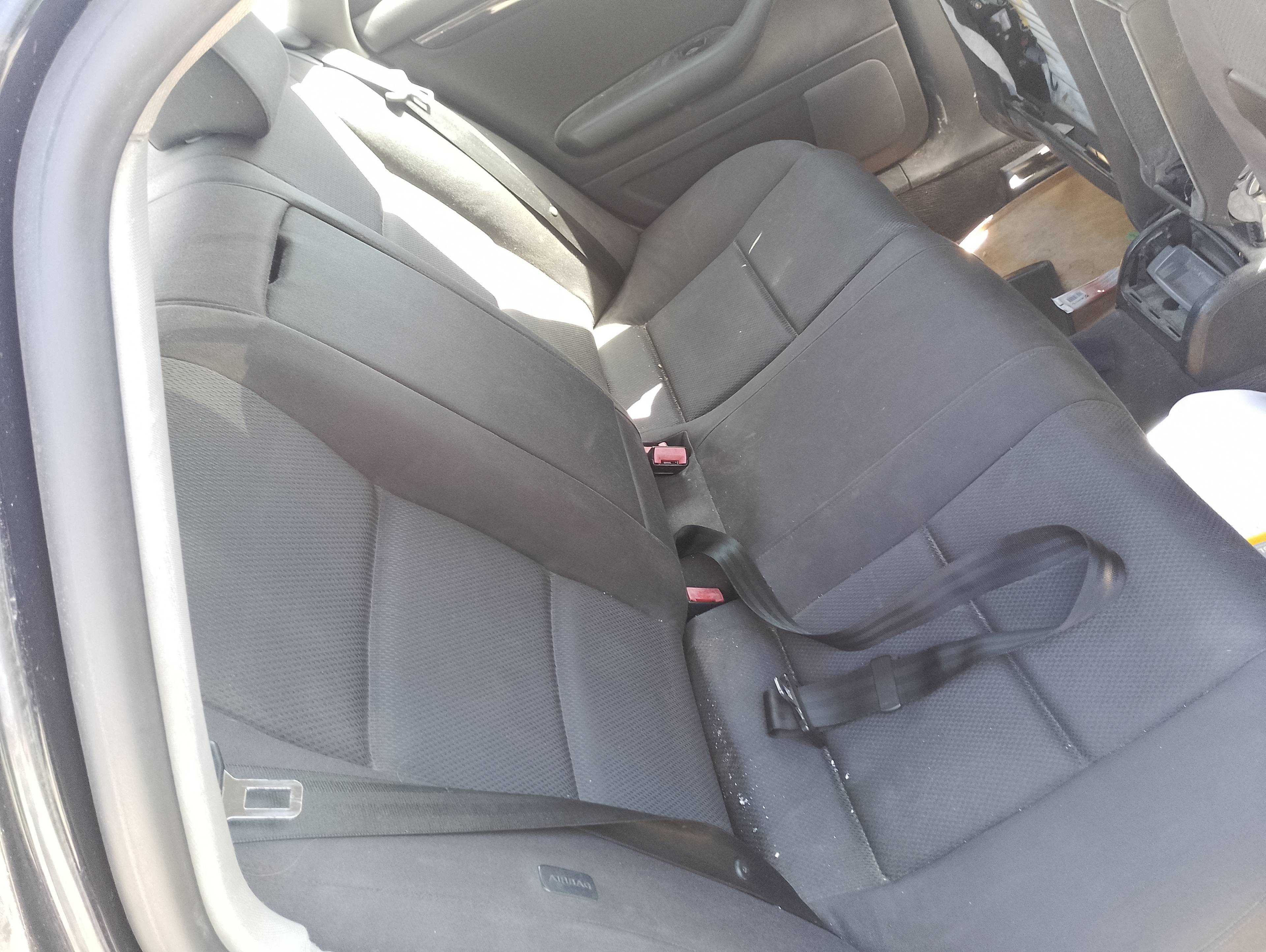 Recambio de asientos traseros para audi a4 berlina (8e) 2.0 referencia OEM IAM   