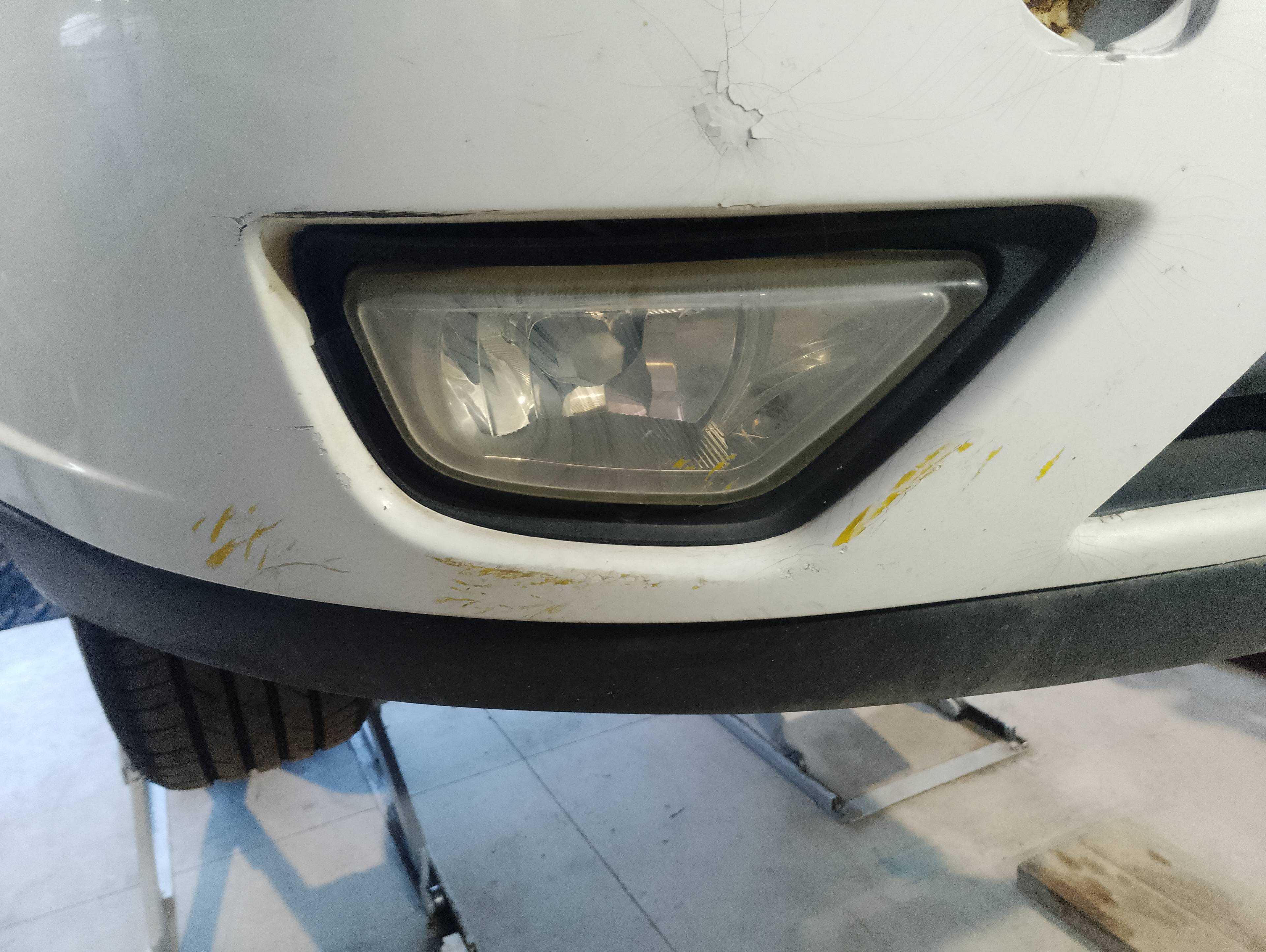 Recambio de faro antiniebla derecho para ford focus berlina (cak) ambiente referencia OEM IAM   
