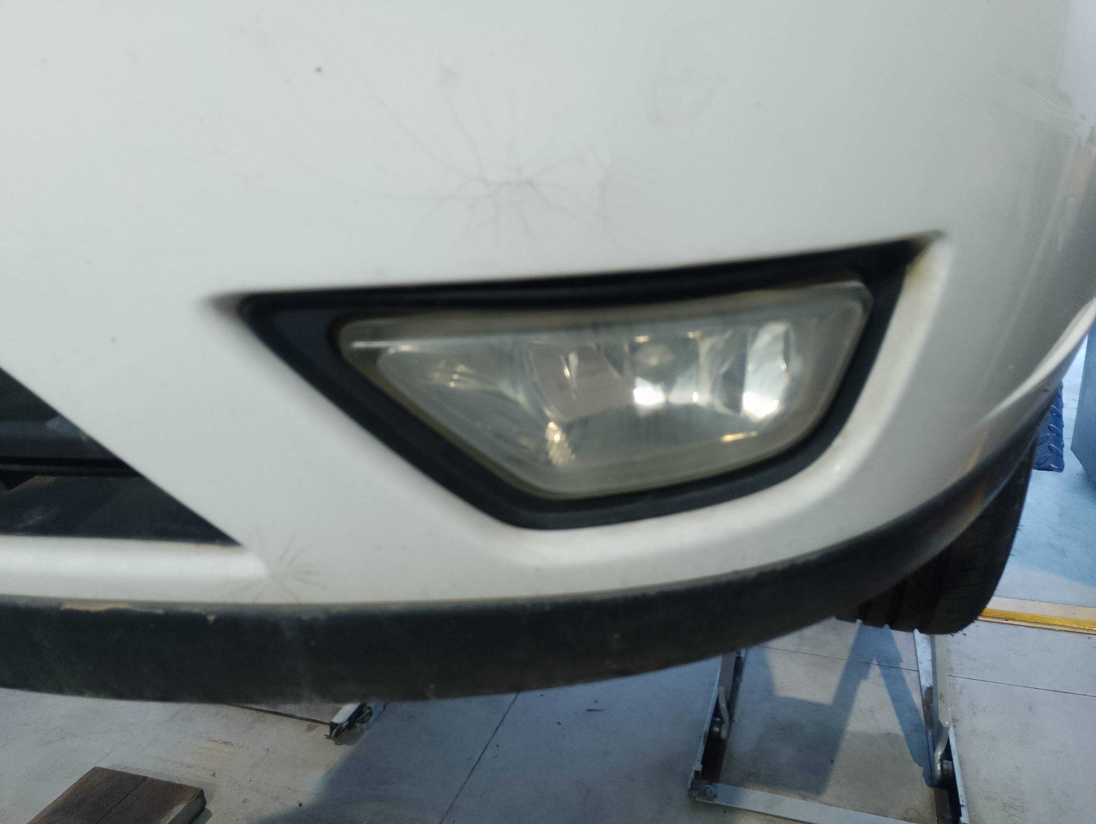 Recambio de faro antiniebla izquierdo para ford focus berlina (cak) ambiente referencia OEM IAM   