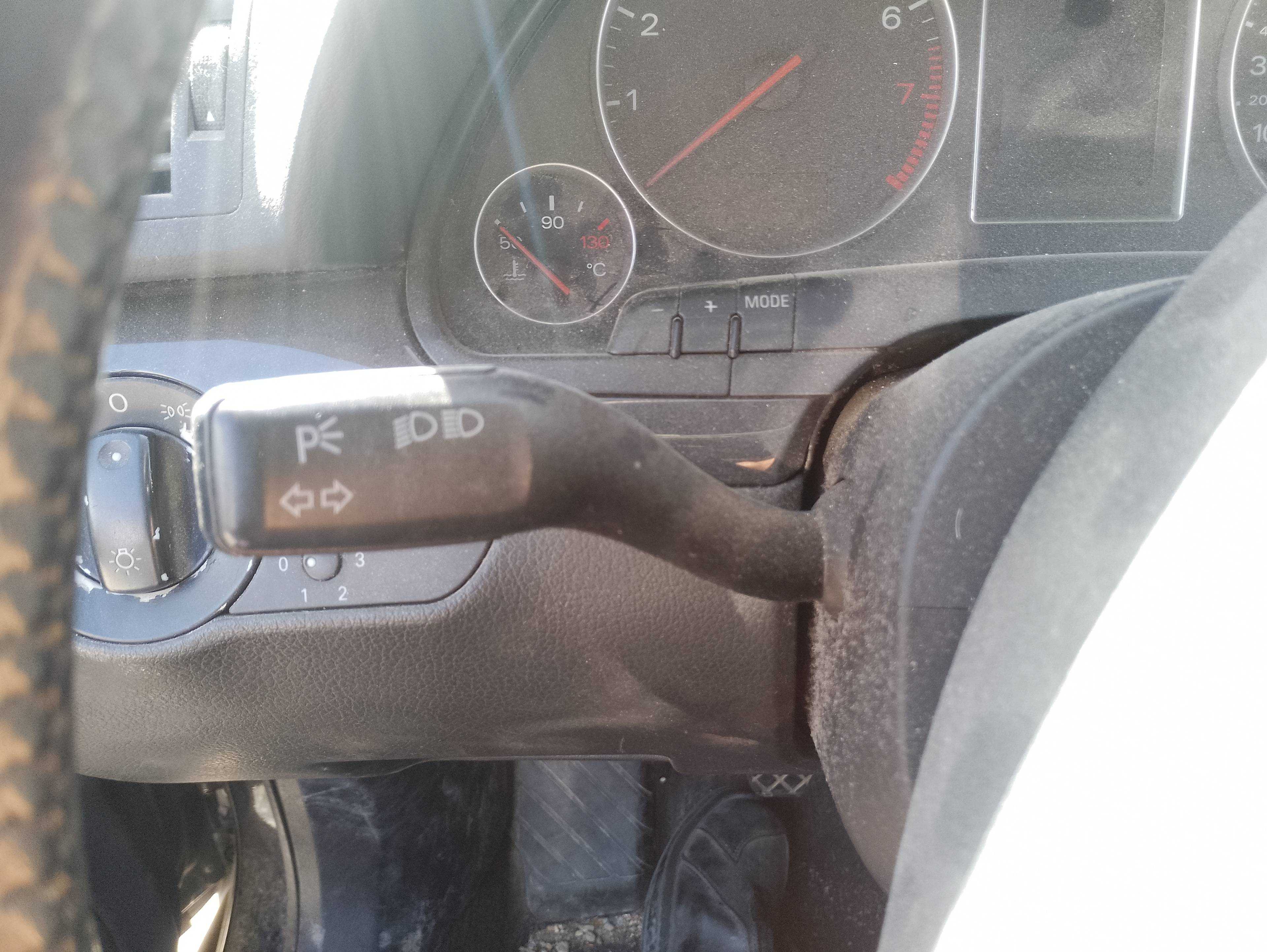 Recambio de mando intermitentes para audi a4 berlina (8e) 2.0 referencia OEM IAM   