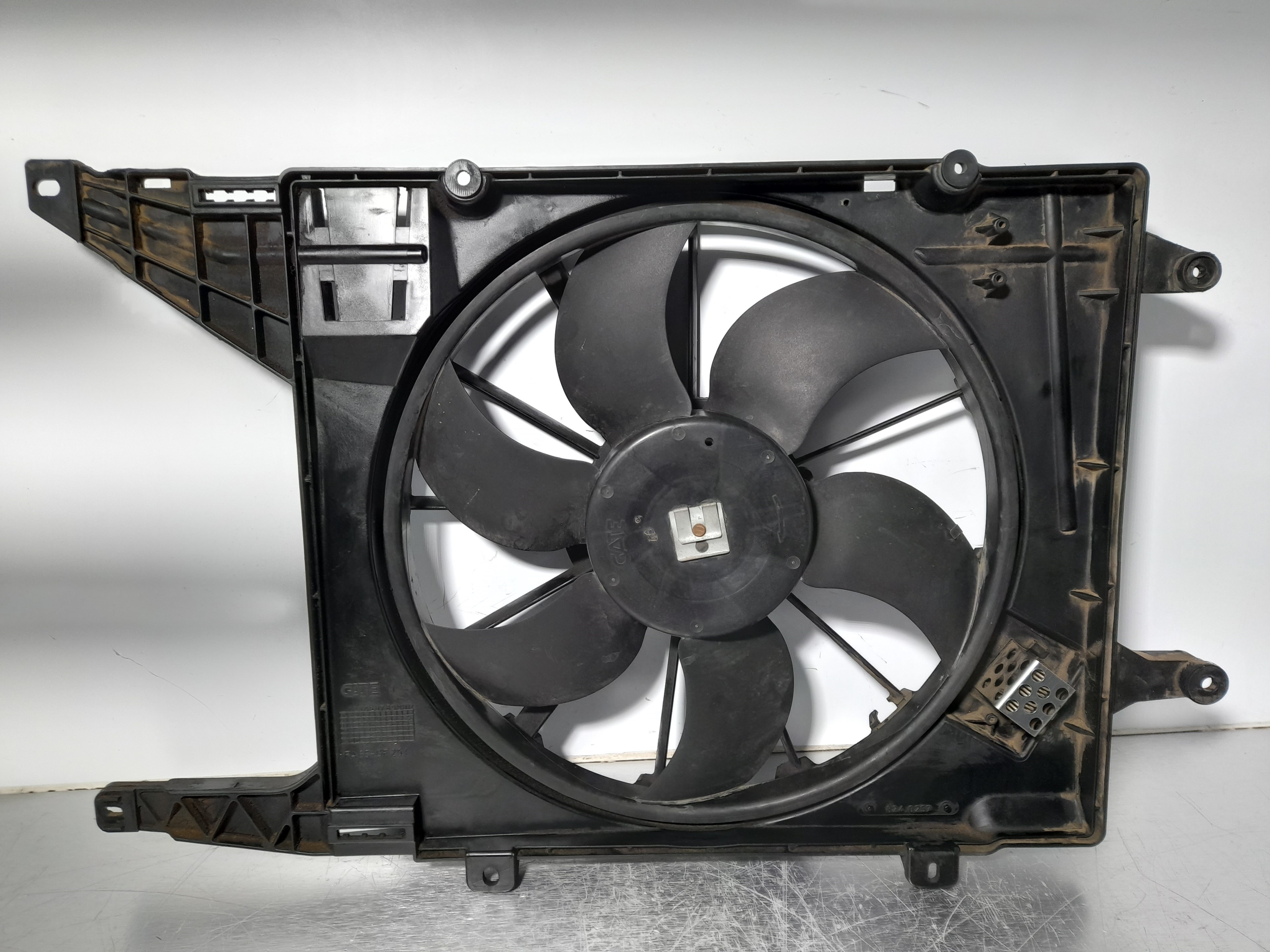 Recambio de electroventilador para renault megane i fase 2 berlina (ba0) 1.9 d rt referencia OEM IAM   