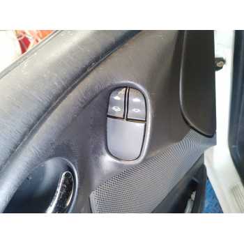 MANDO ELEVALUNAS DELANTERO IZQUIERDO 