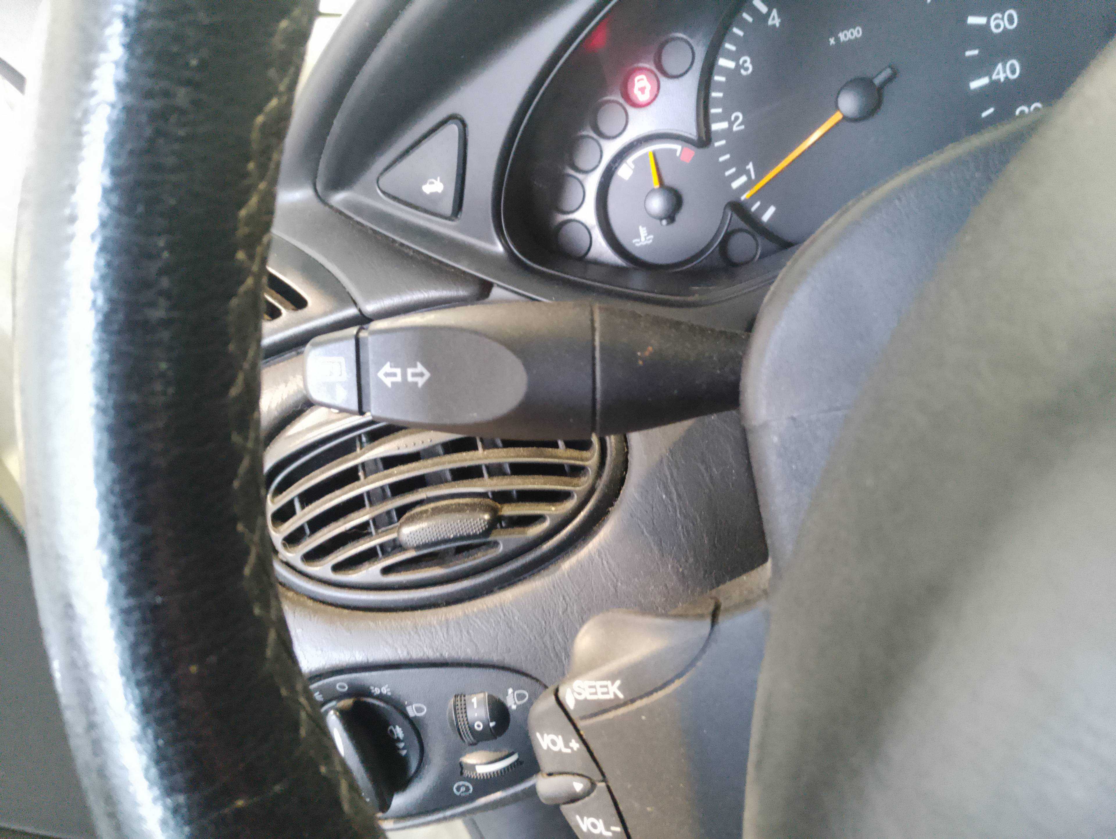 Recambio de mando intermitentes para ford focus berlina (cak) ambiente referencia OEM IAM   