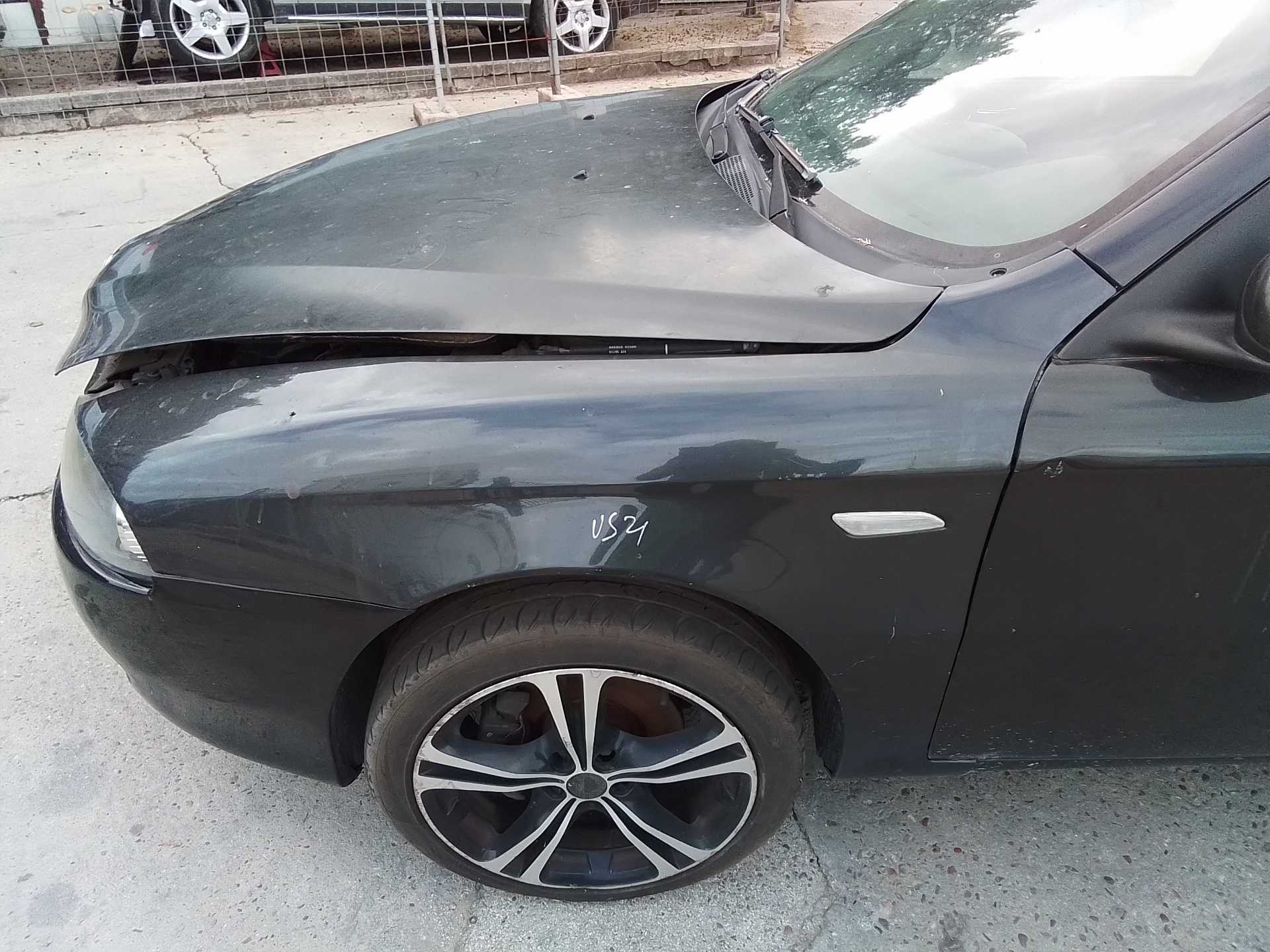 Recambio de aleta delantera izquierda para alfa romeo 147 (190) 1.9 jtd cat referencia OEM IAM   
