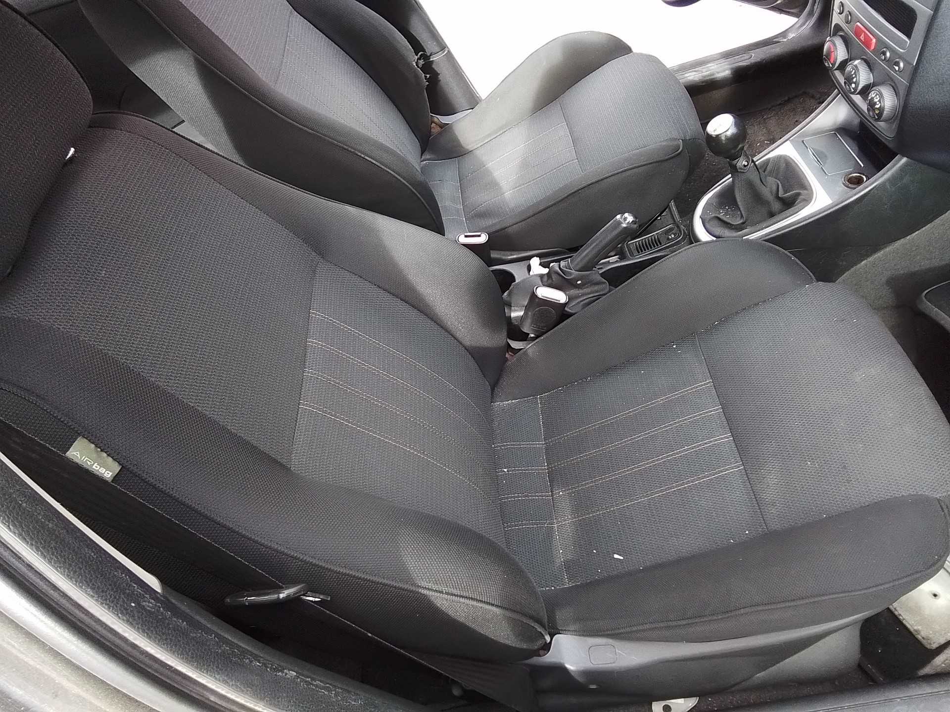 Recambio de asiento delantero derecho para alfa romeo 147 (190) 1.9 jtd cat referencia OEM IAM   