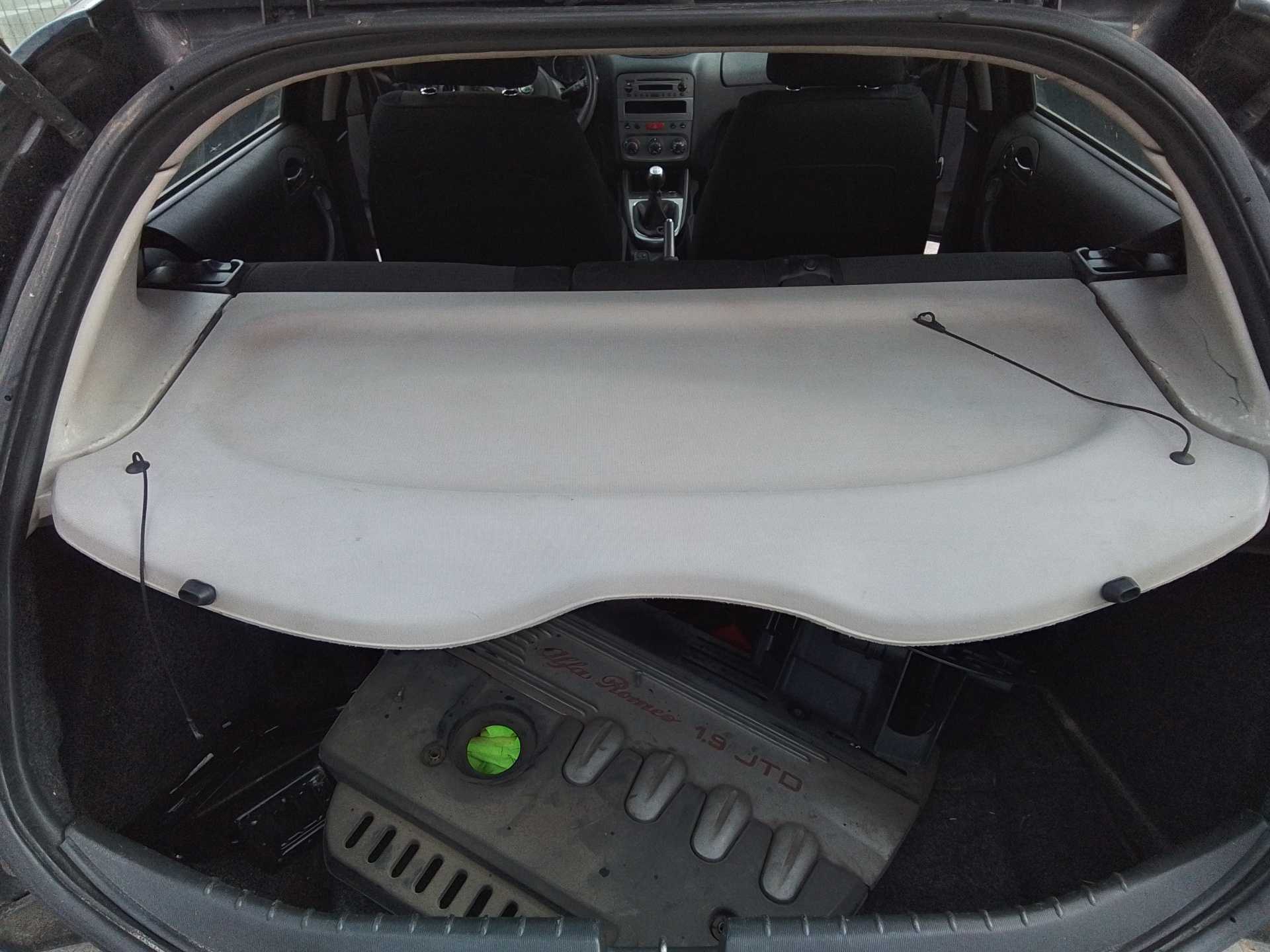 Recambio de bandeja trasera para alfa romeo 147 (190) 1.9 jtd cat referencia OEM IAM   