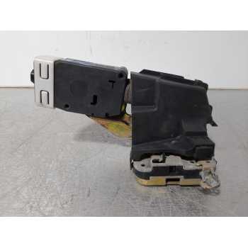 CERRADURA PUERTA TRASERA IZQUIERDA 