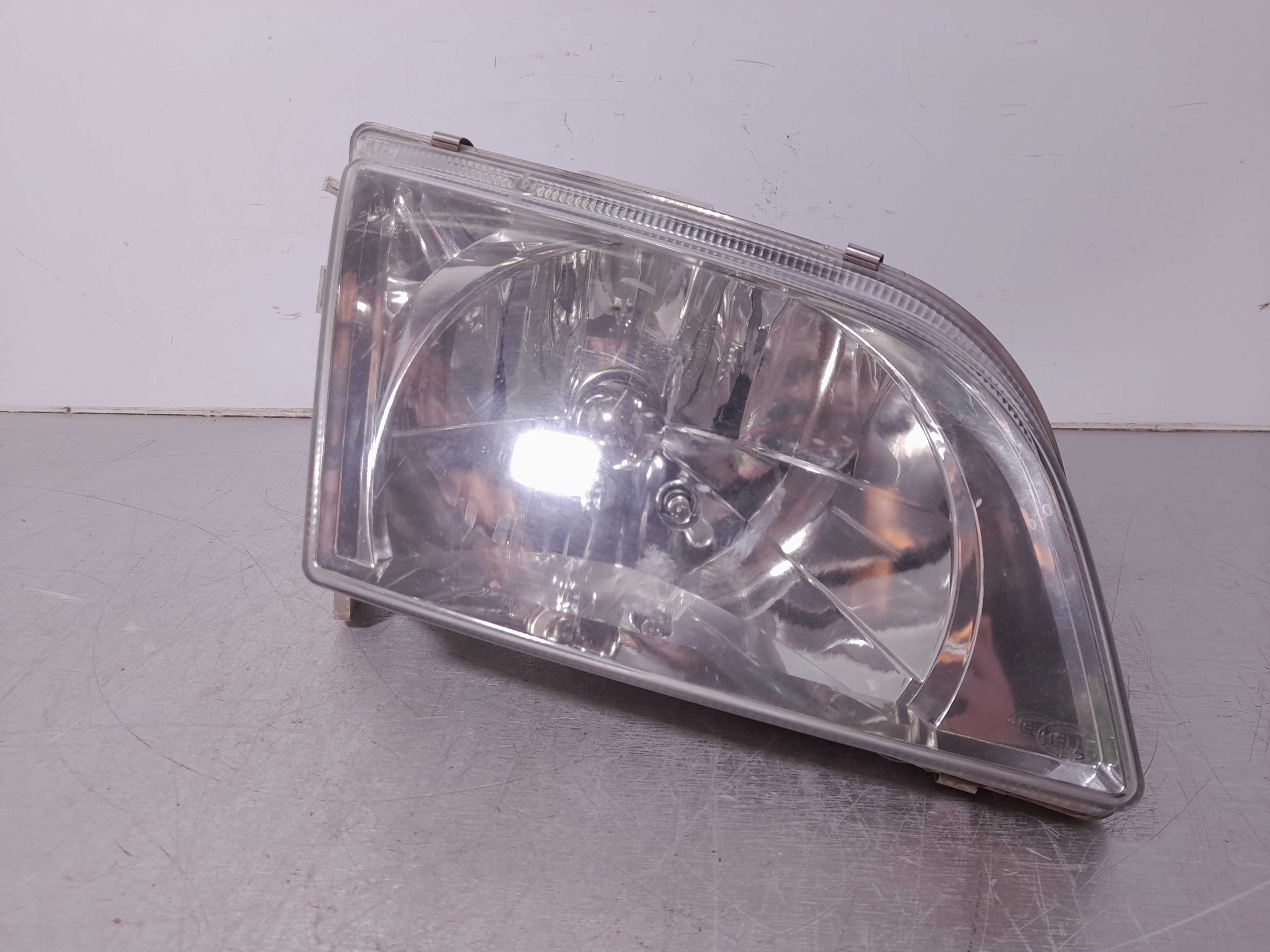 Recambio de faro derecho para mitsubishi space star (dg0) 1.6 cat referencia OEM IAM   