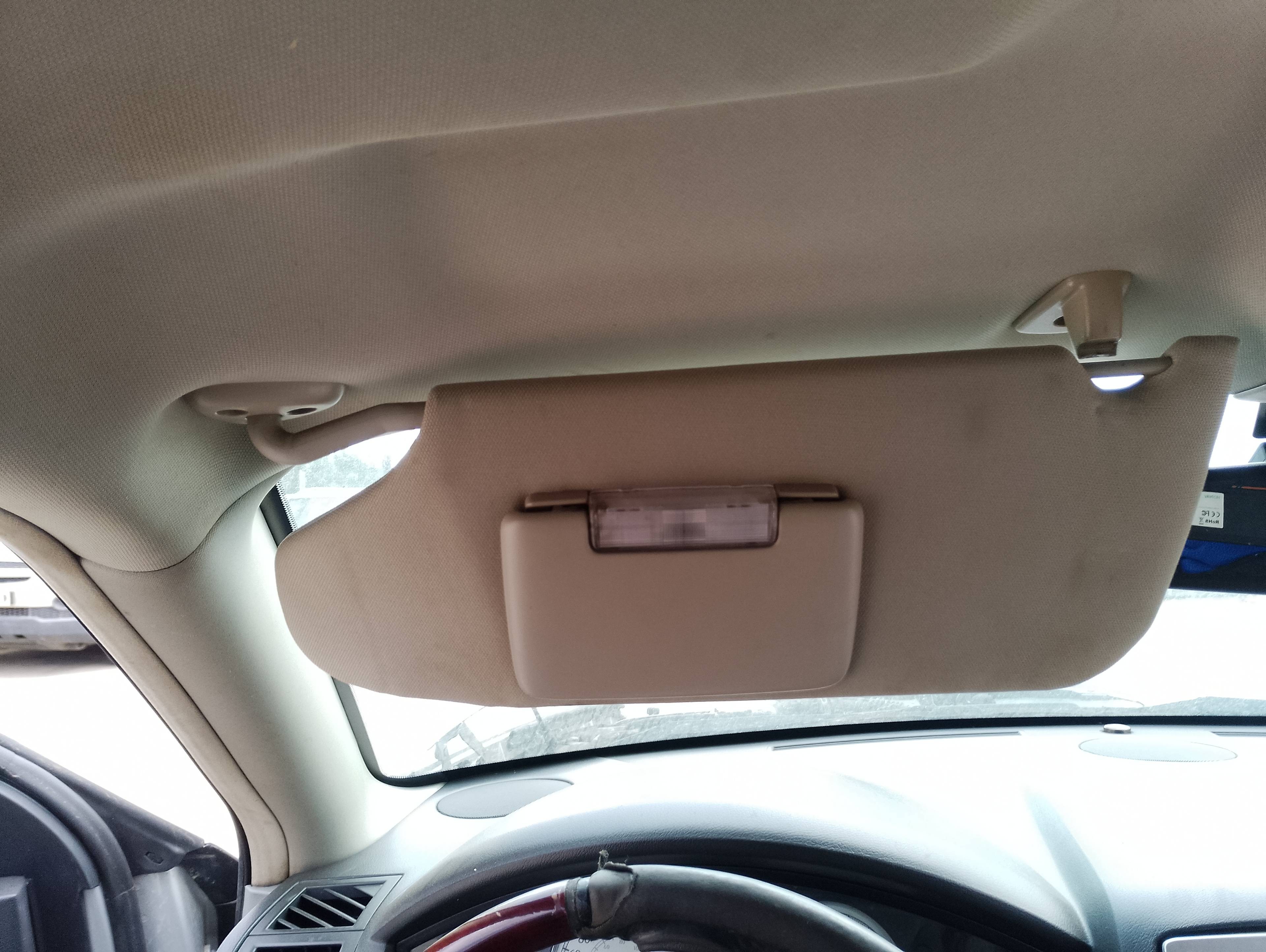 Recambio de parasol izquierdo para chrysler 300 c 3.0 crd referencia OEM IAM   