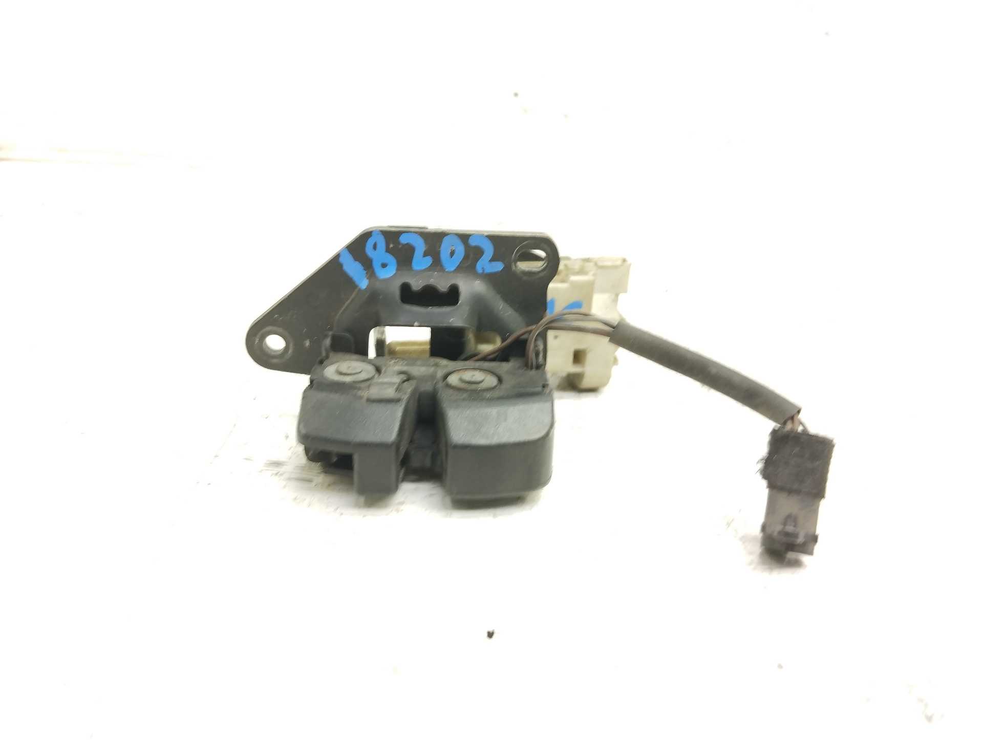 Recambio de cerradura capo para alfa romeo 147 (190) 1.9 jtd cat referencia OEM IAM   