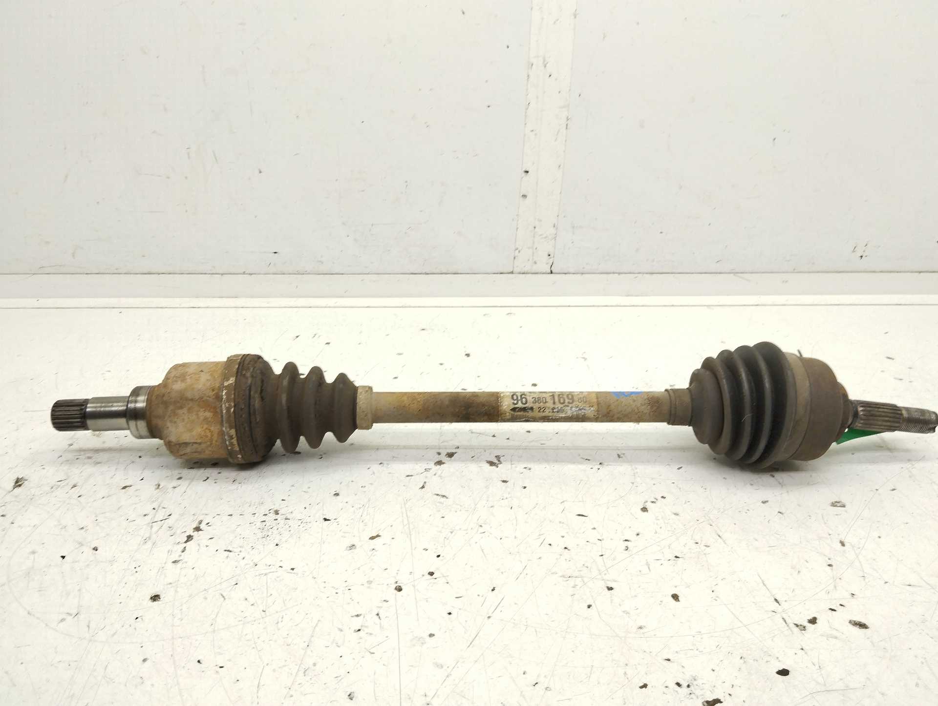 Recambio de transmision delantera izquierda para citroën c3 1,6 16v exclusive referencia OEM IAM 9638016980  