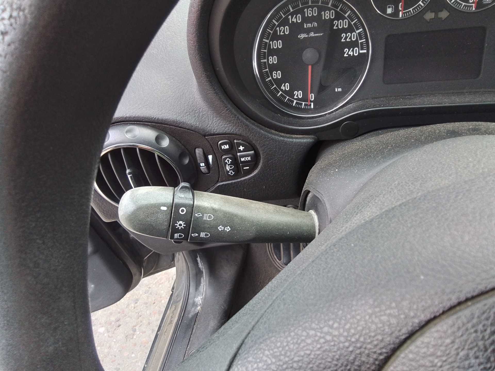 Recambio de mando intermitentes para alfa romeo 147 (190) 1.9 jtd cat referencia OEM IAM   
