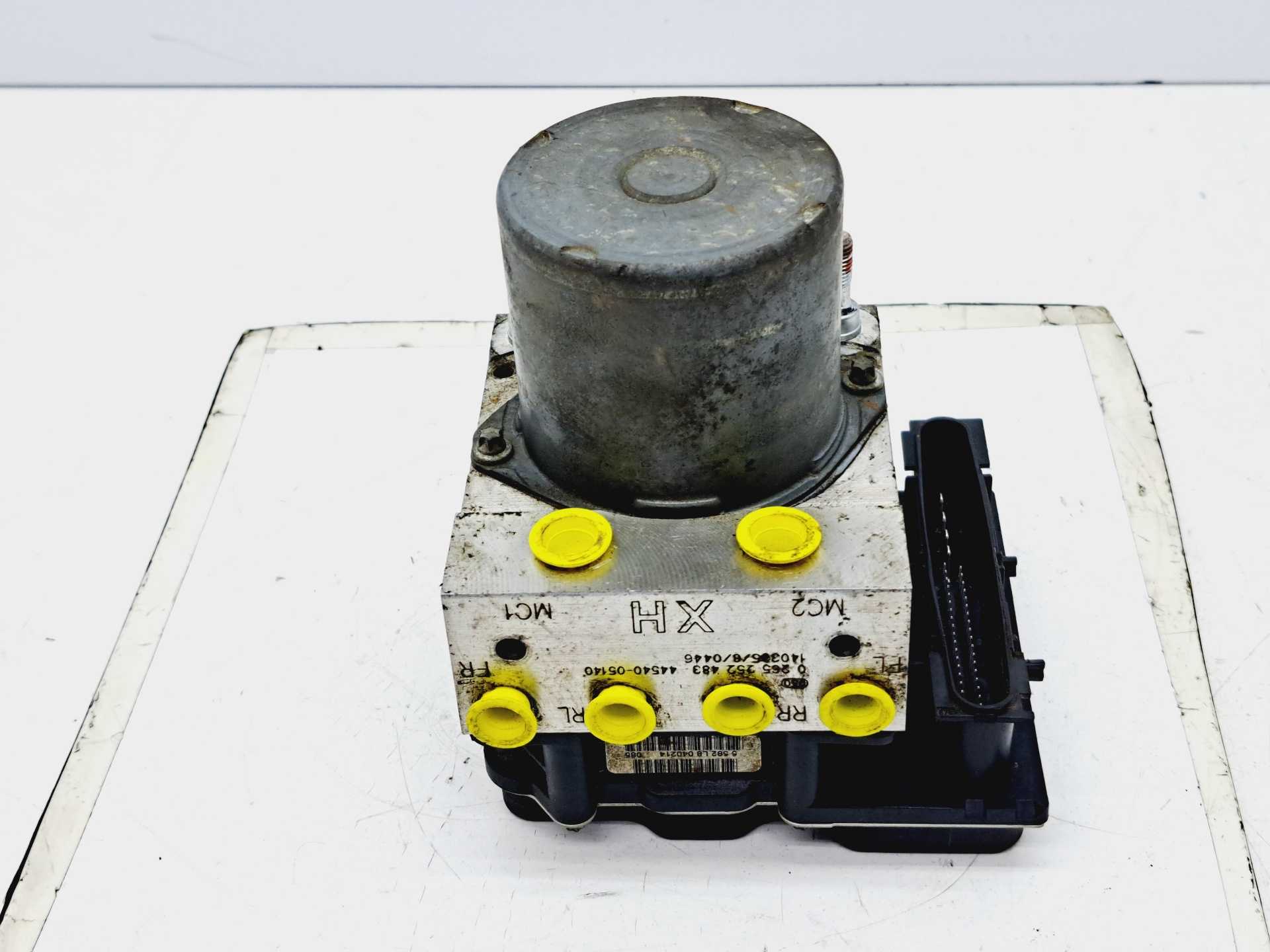 Recambio de abs para toyota avensis (t27) 2.0 d-4d cat referencia OEM IAM 4454005140 0265252483 BOSCH