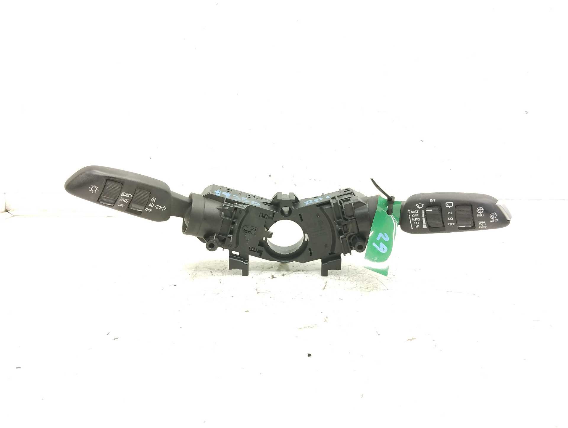 Recambio de mando luces para ssangyong tivoli crystal 4x2 referencia OEM IAM 8591035170  