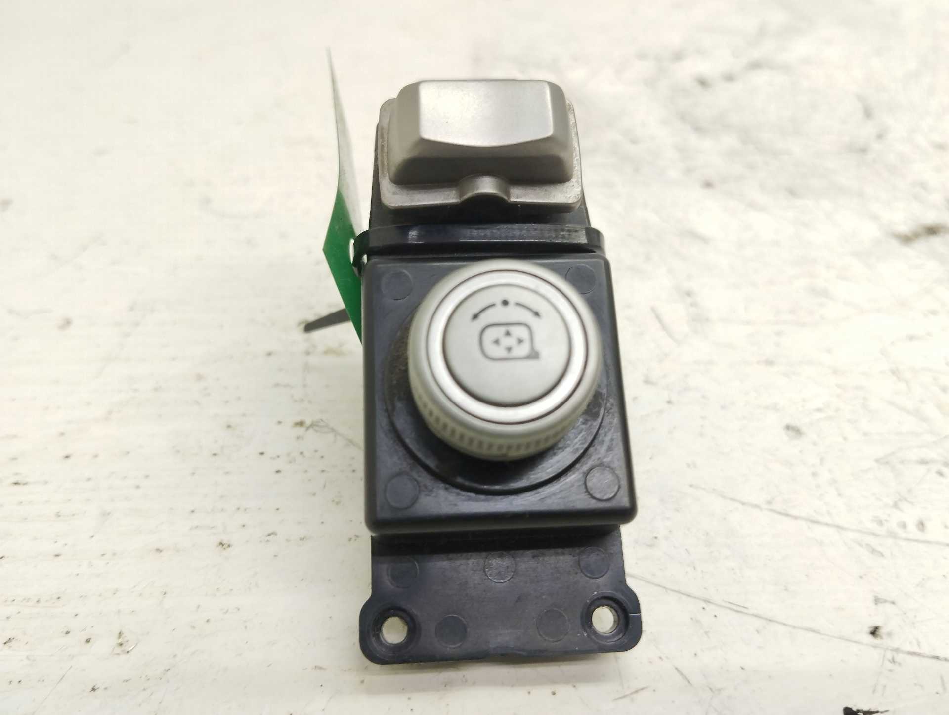 Recambio de mando retrovisor para ssangyong tivoli crystal 4x2 referencia OEM IAM 8550135010  